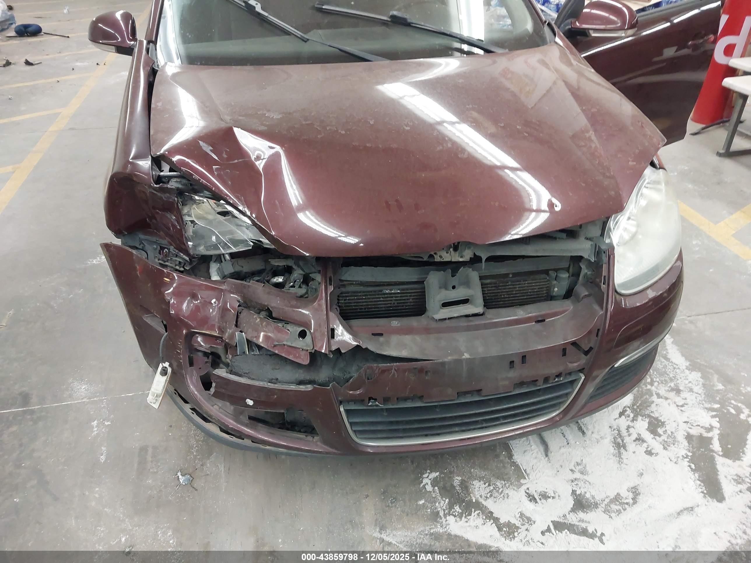 VOLKSWAGEN JETTA image 6