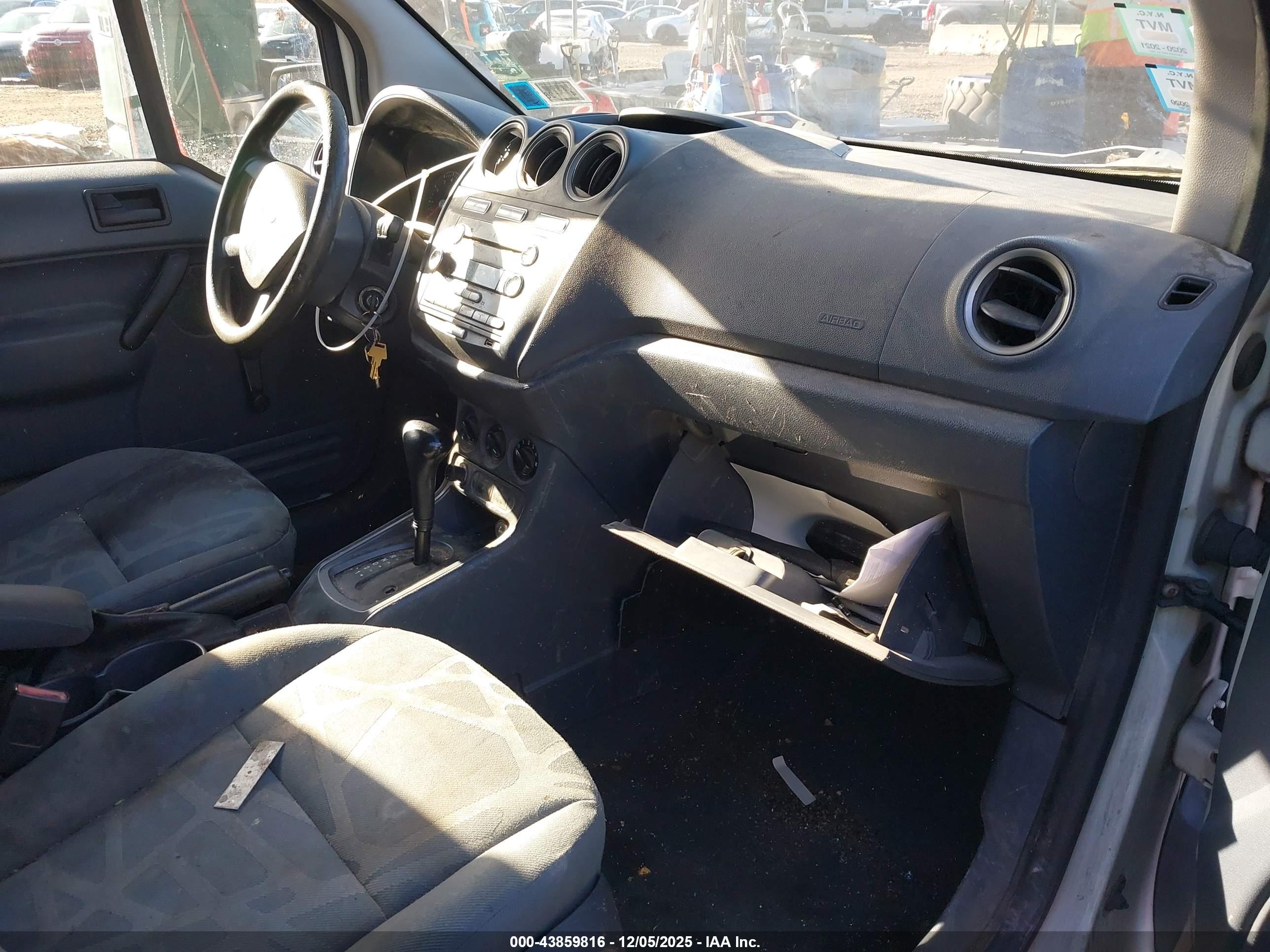 FORD TRANSIT image 5