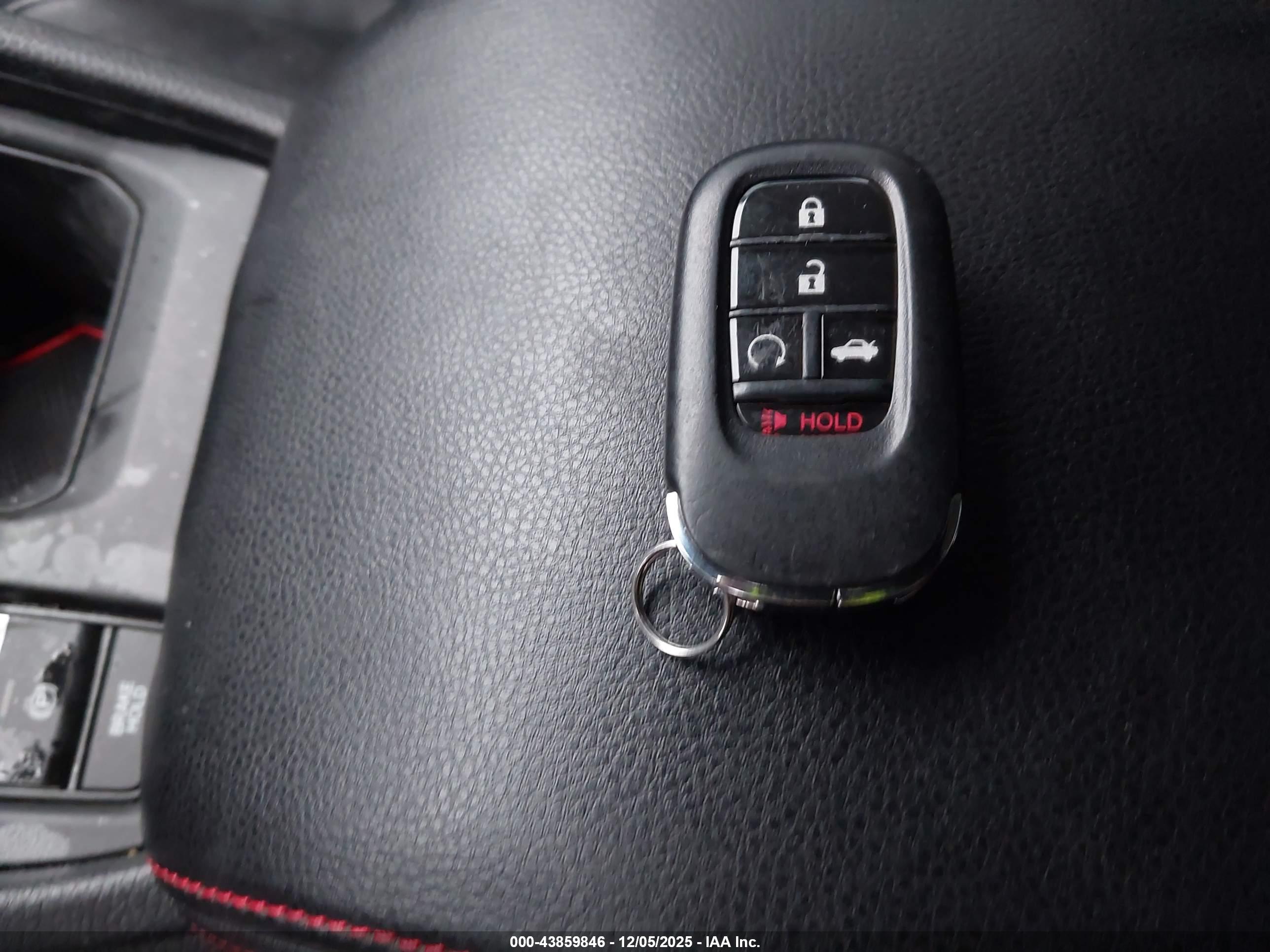 HONDA ACCORD image 11