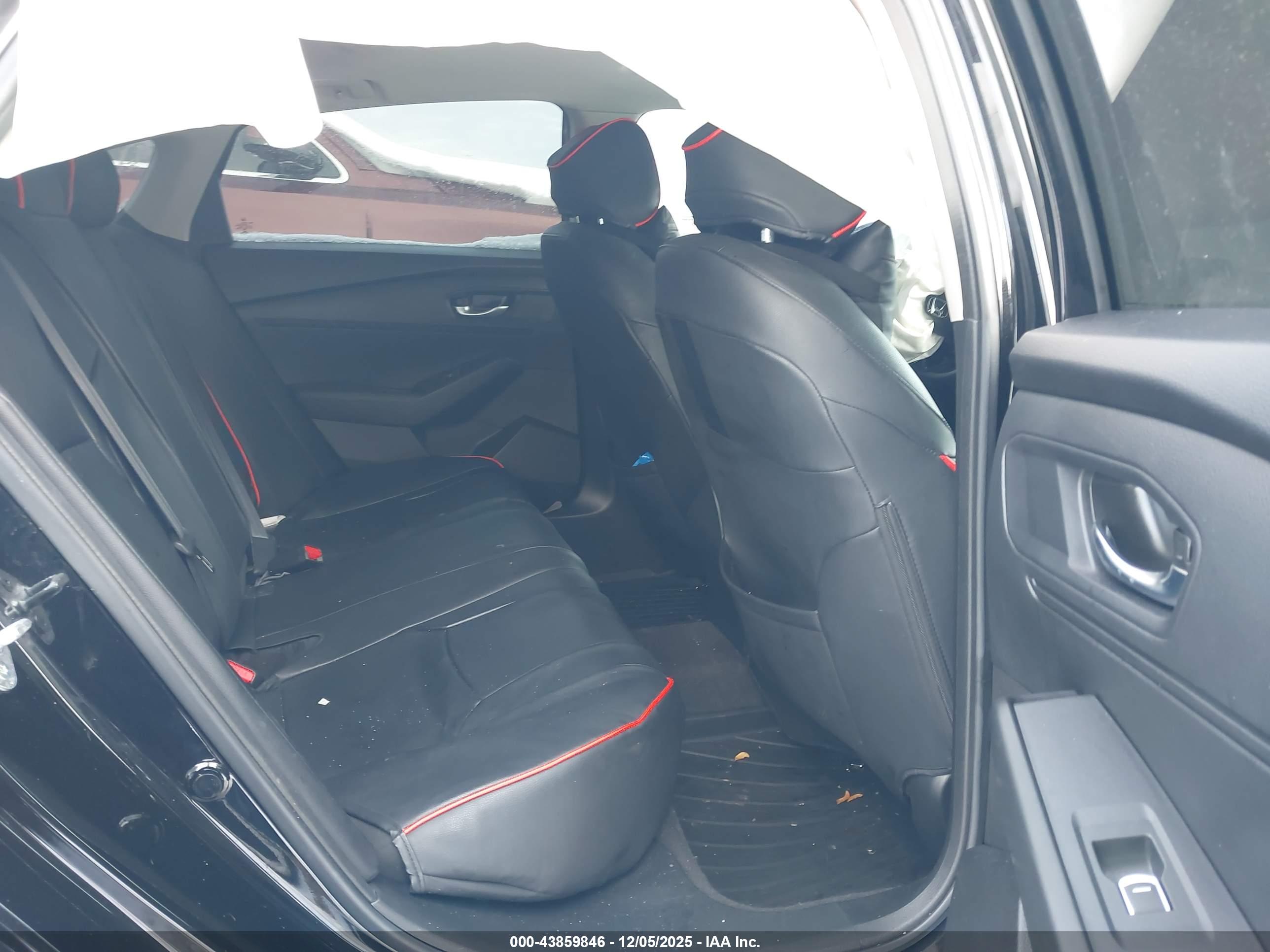 HONDA ACCORD image 8