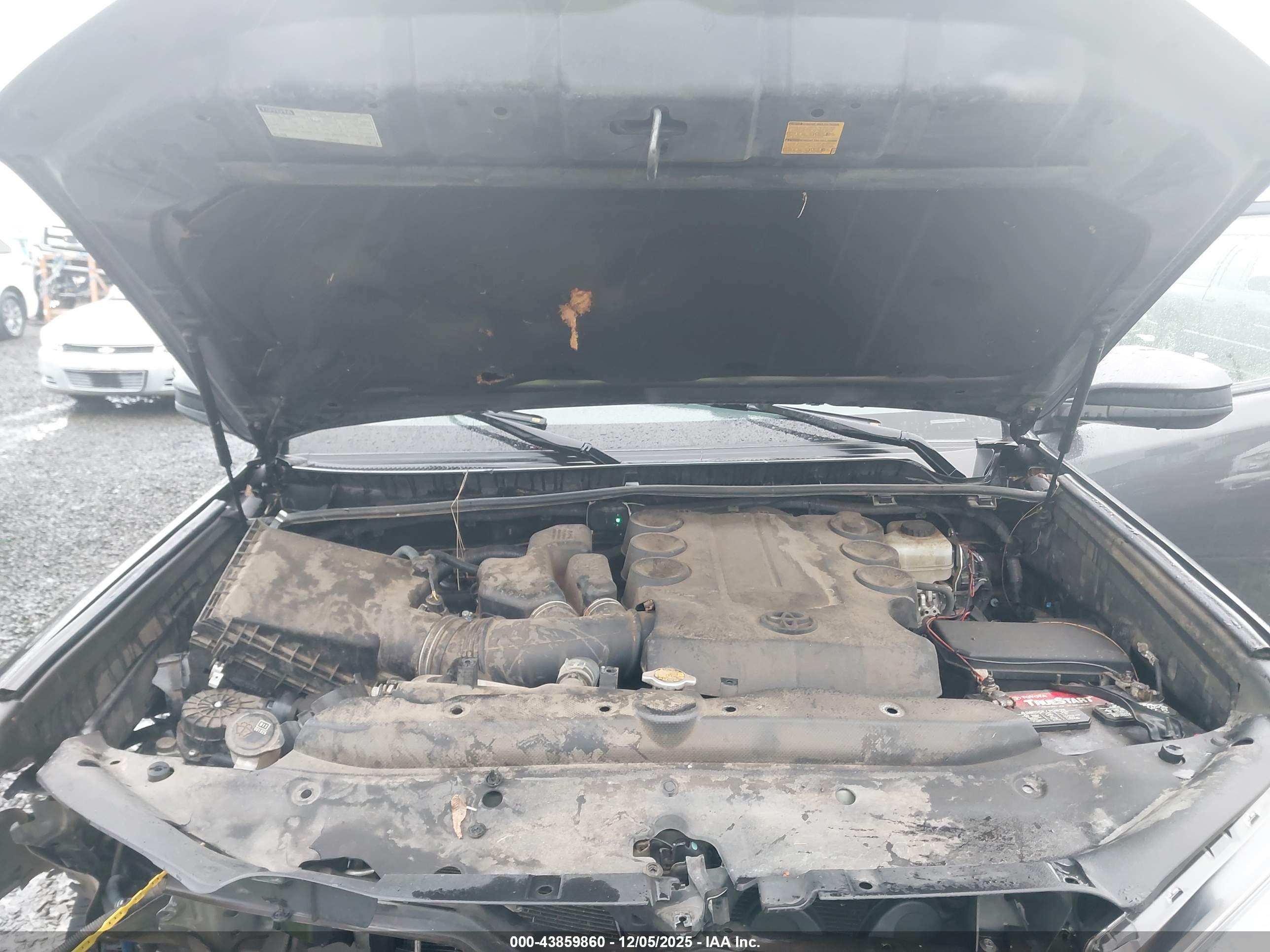 TOYOTA 4RUNNER image 10