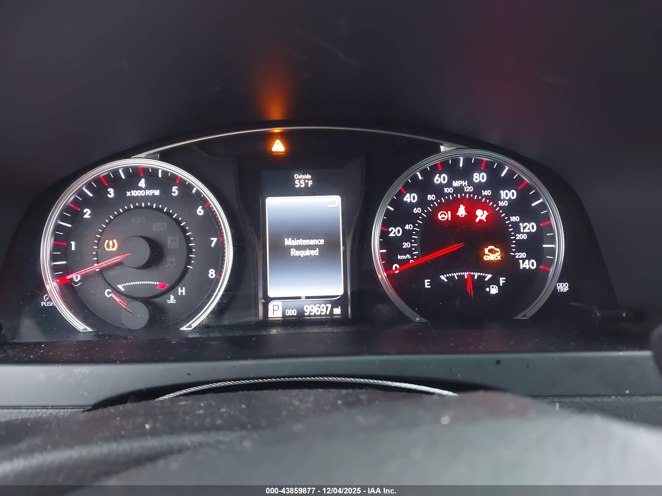 TOYOTA CAMRY image 7