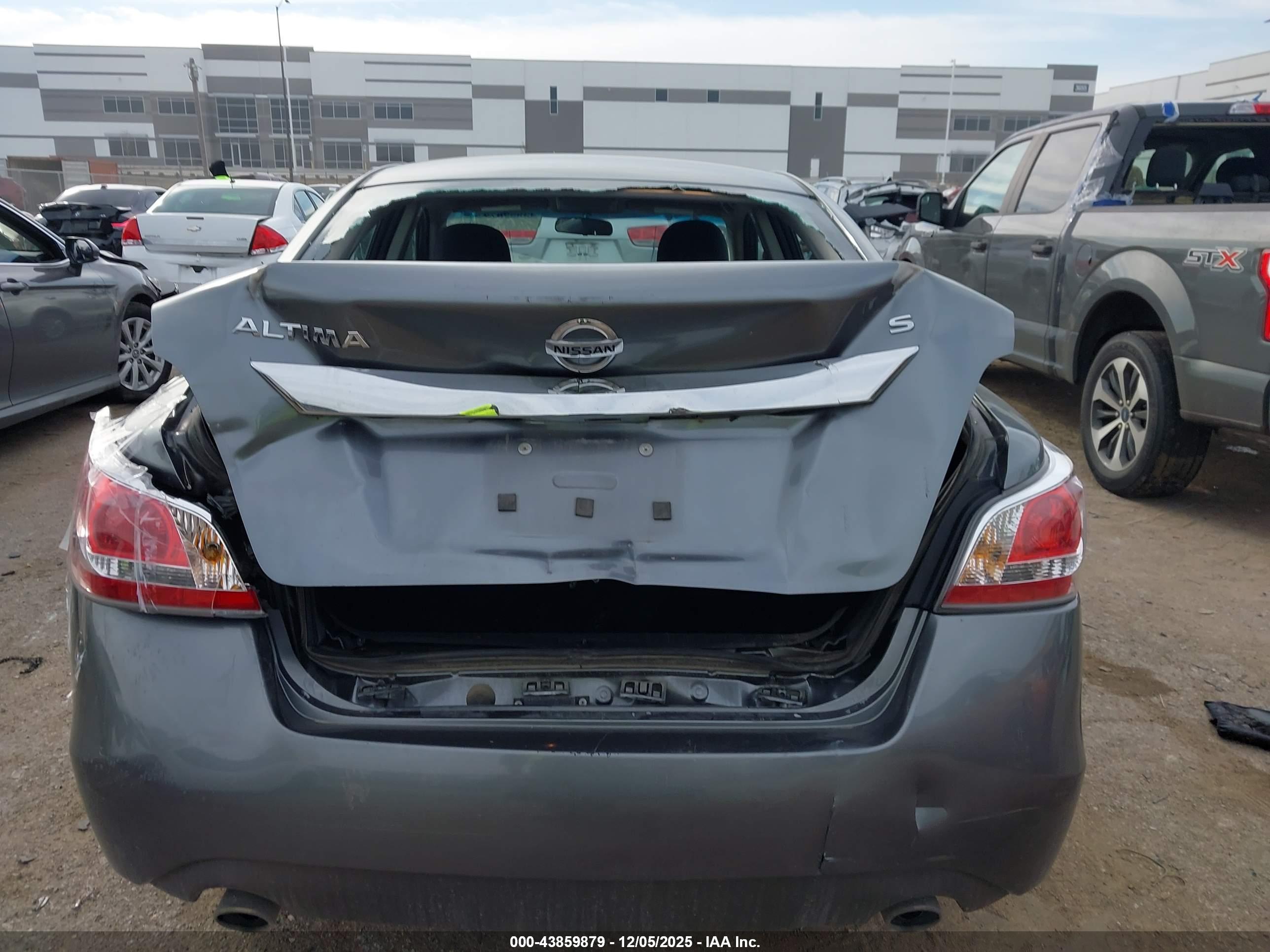 NISSAN ALTIMA image 6
