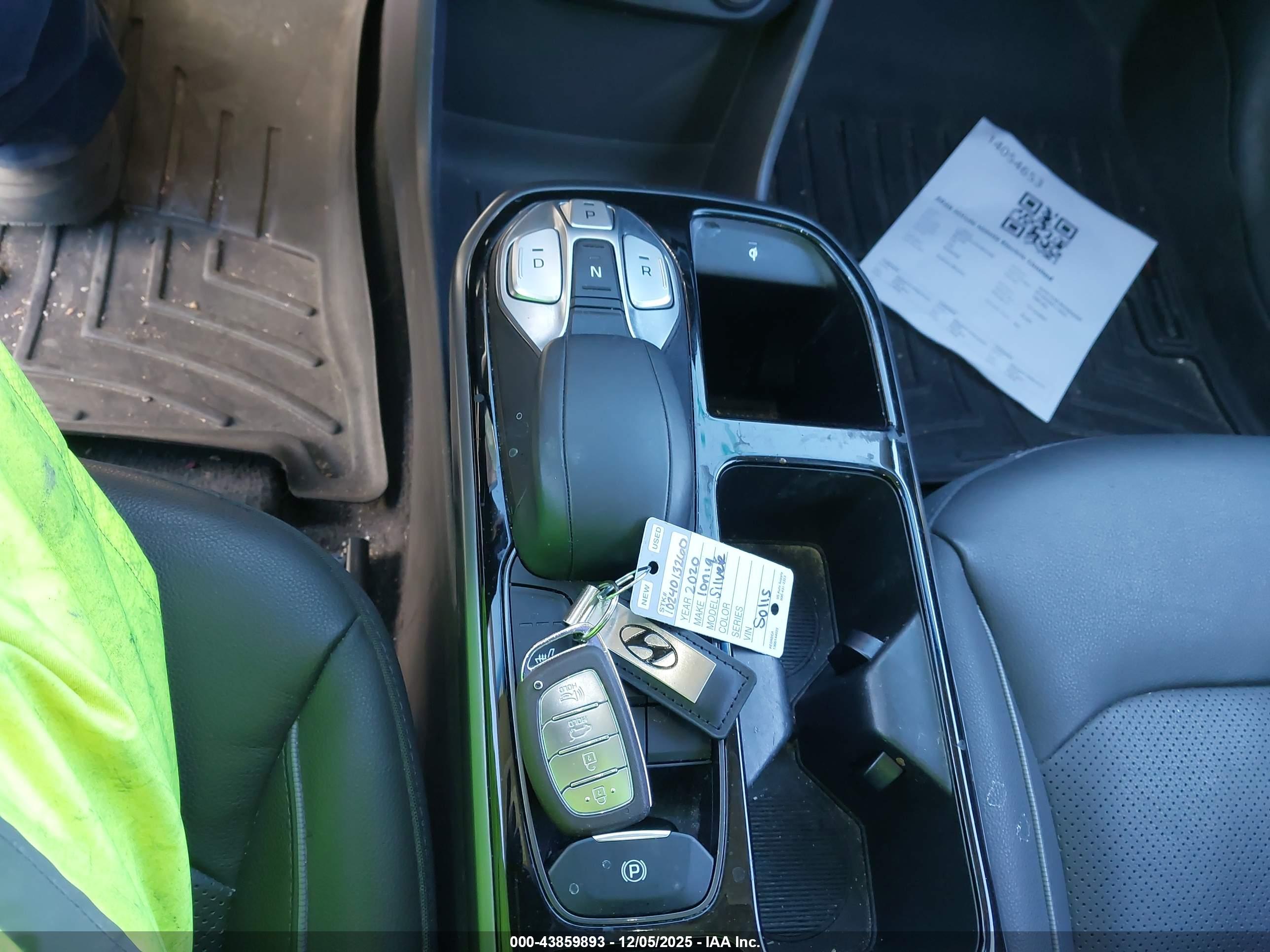 HYUNDAI IONIQ image 11