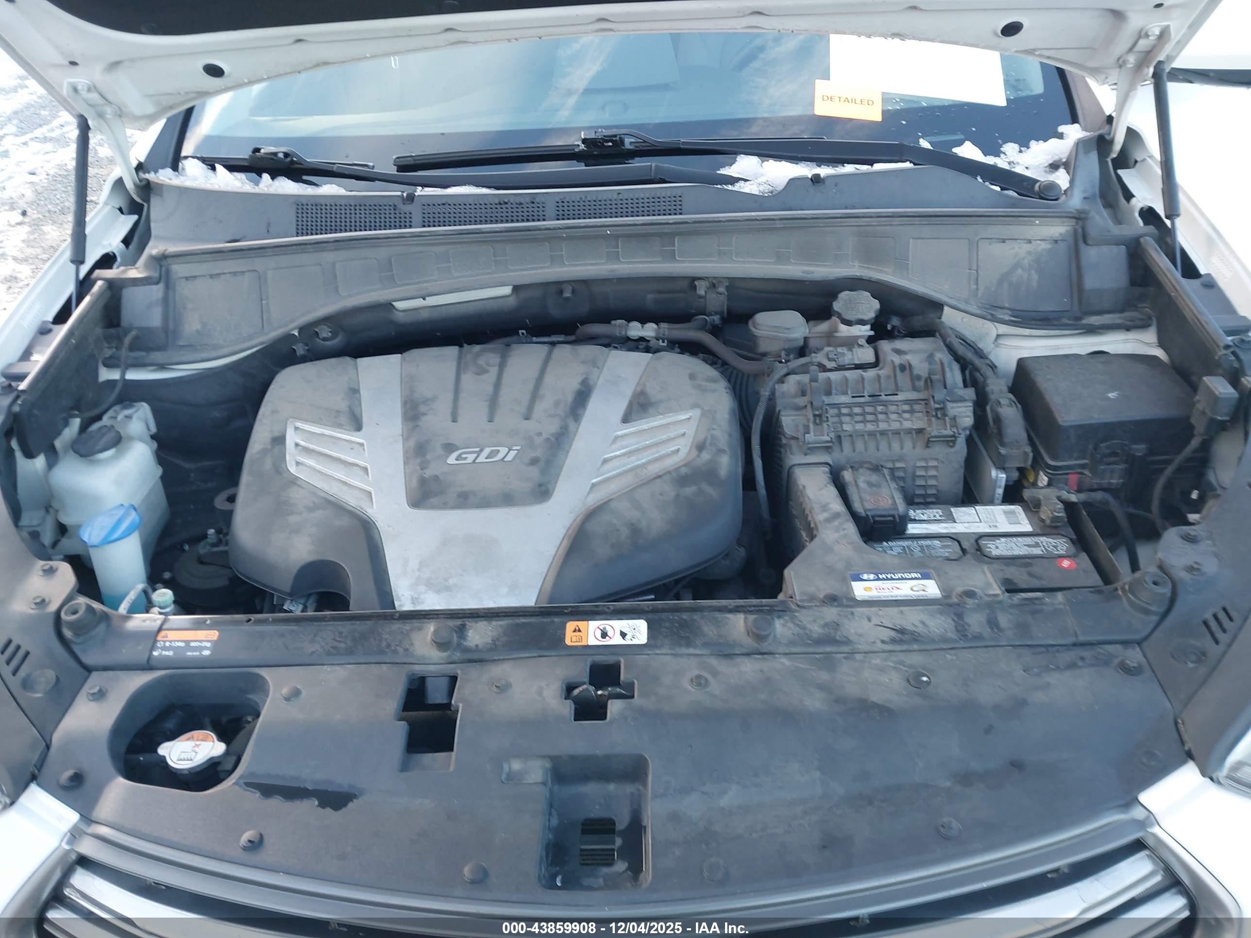 HYUNDAI SANTA image 10