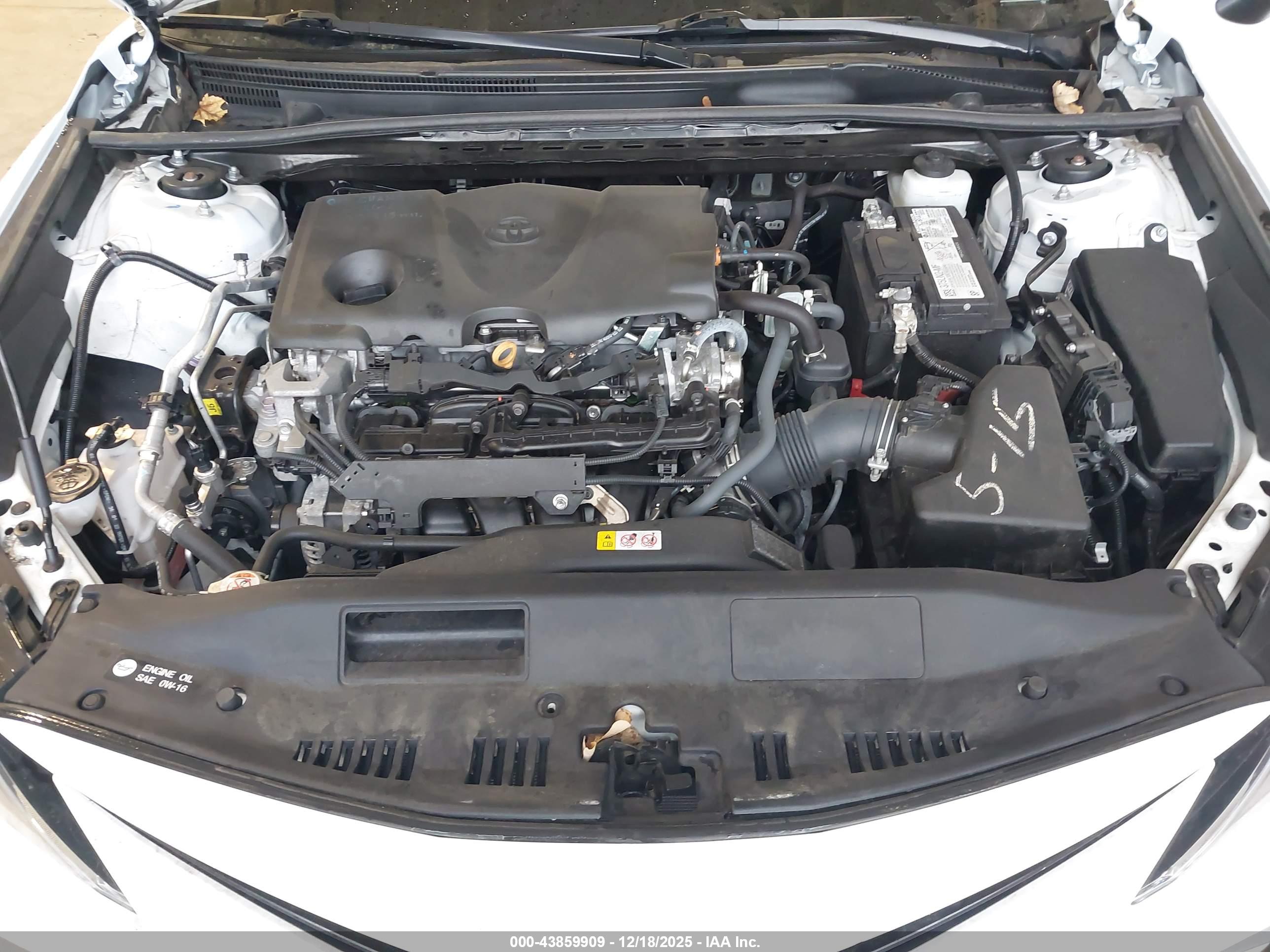 TOYOTA CAMRY image 10