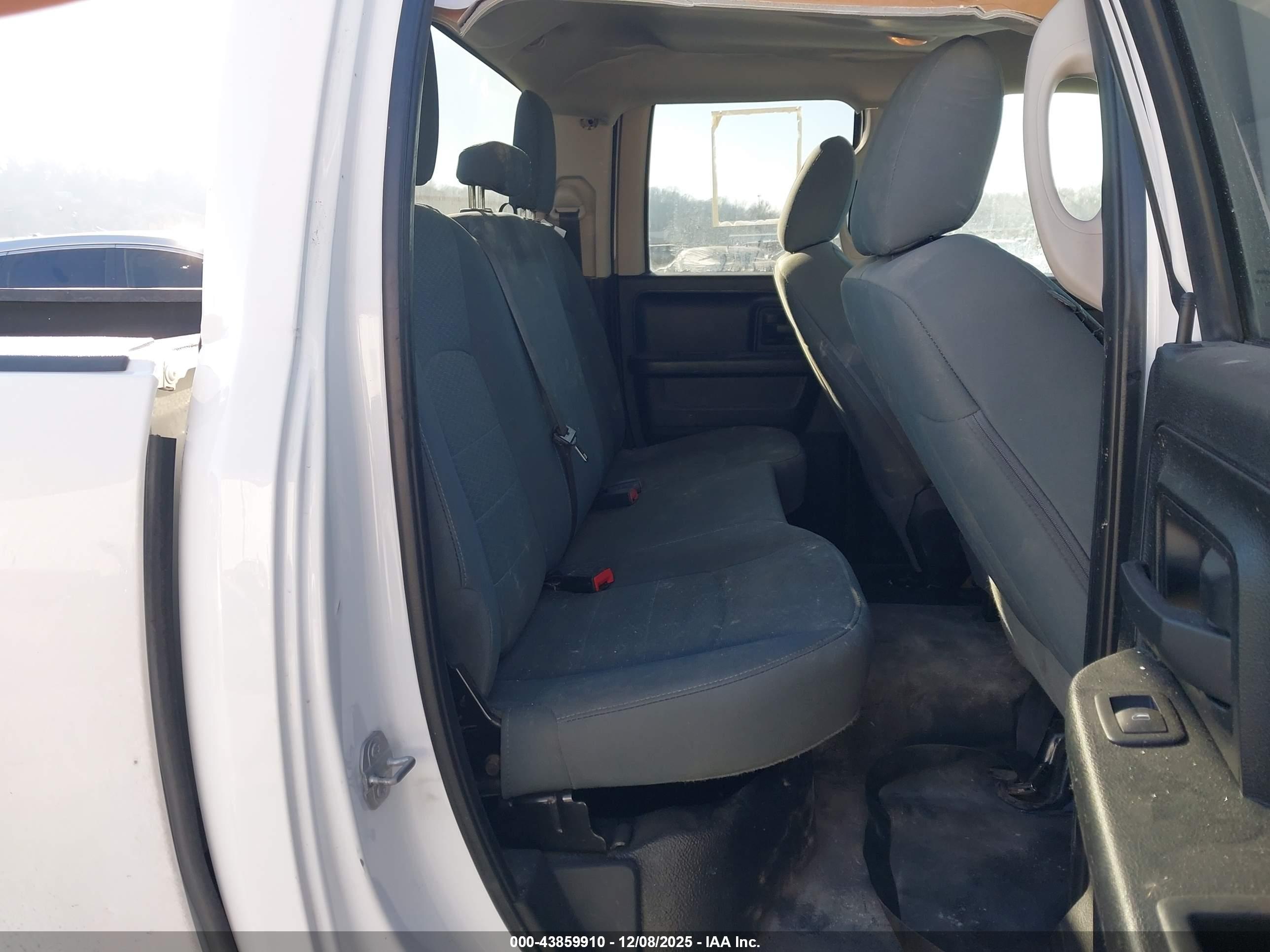 RAM 1500 image 8