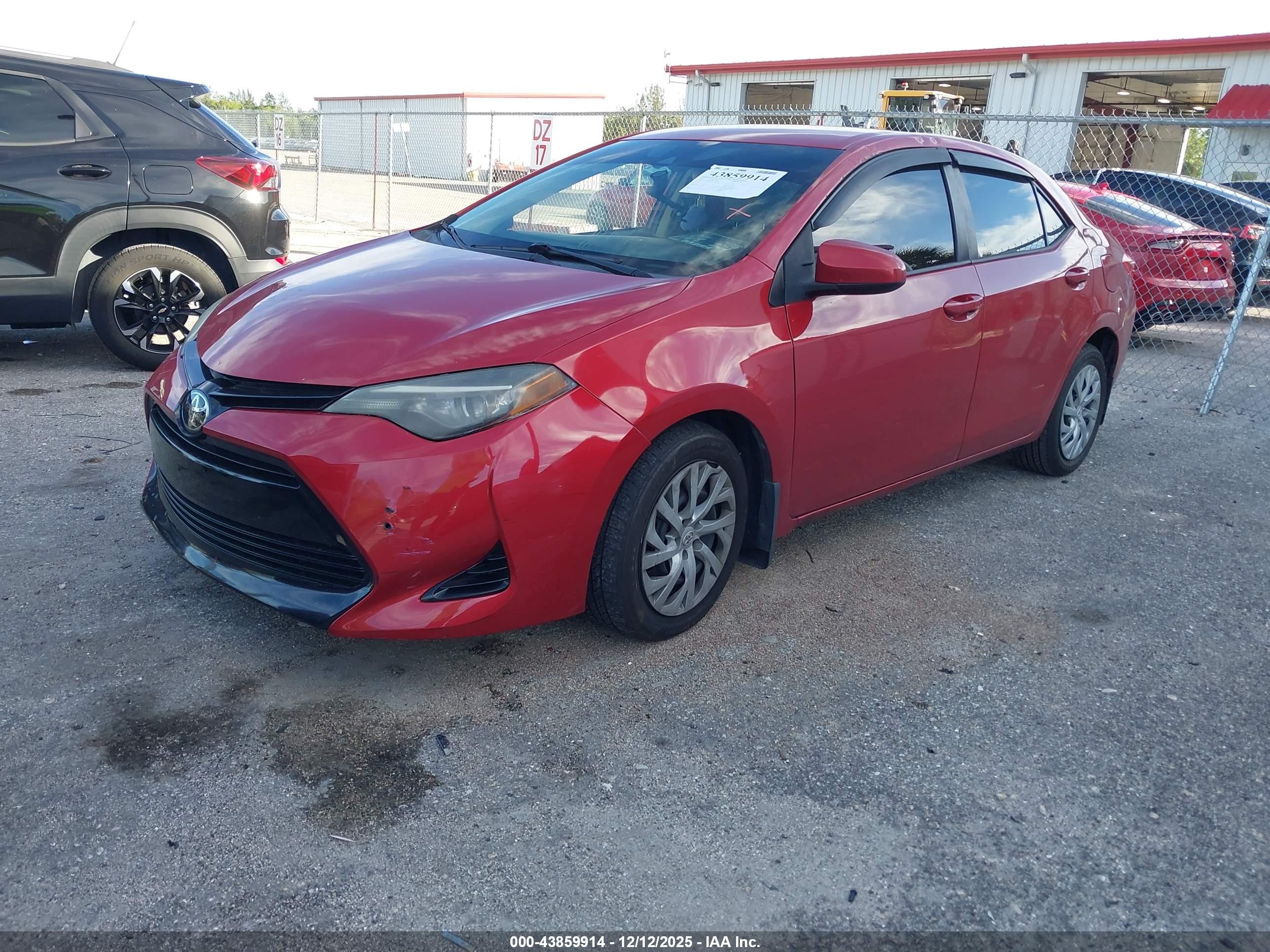 TOYOTA COROLLA image 2