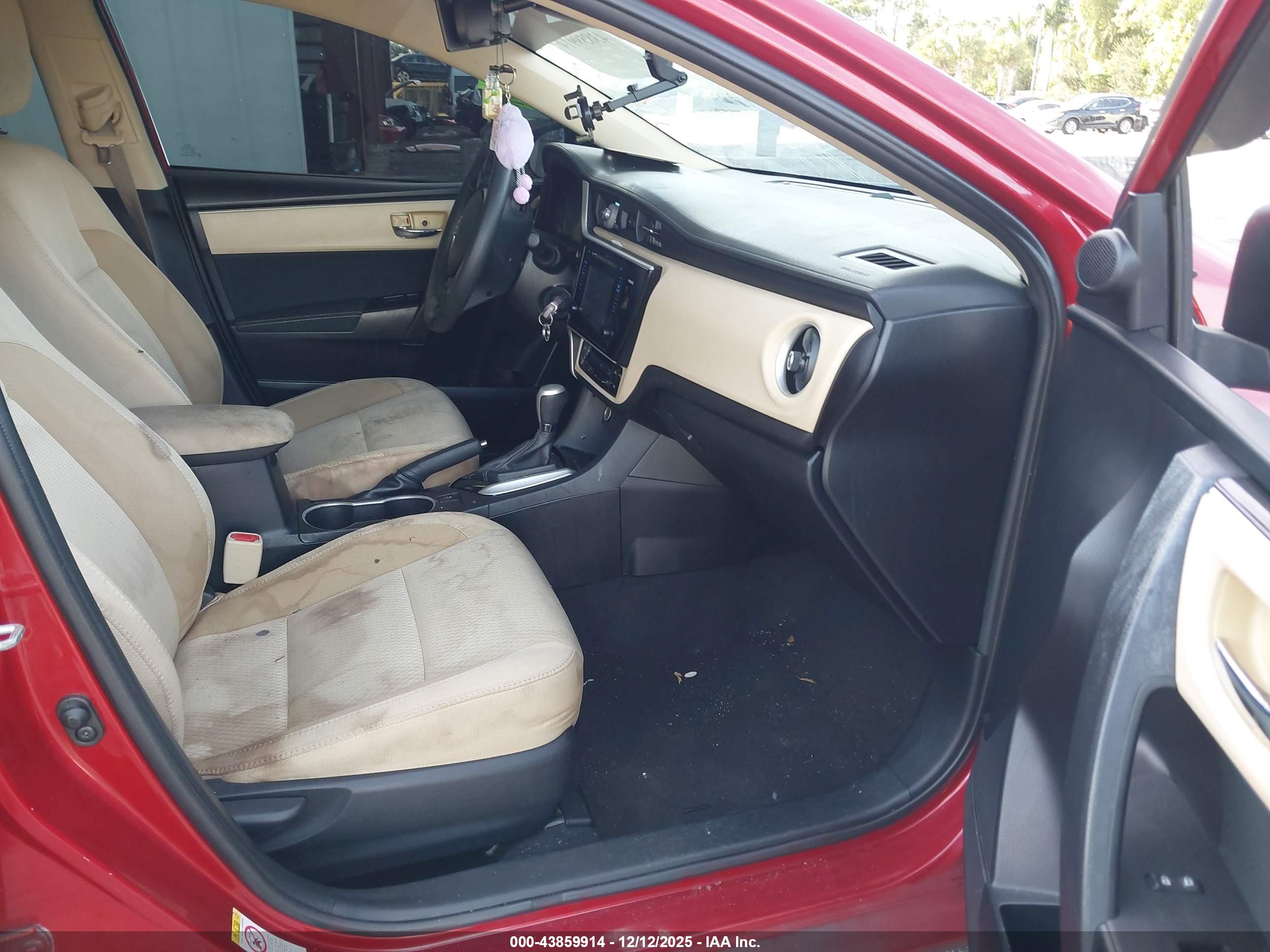 TOYOTA COROLLA image 5