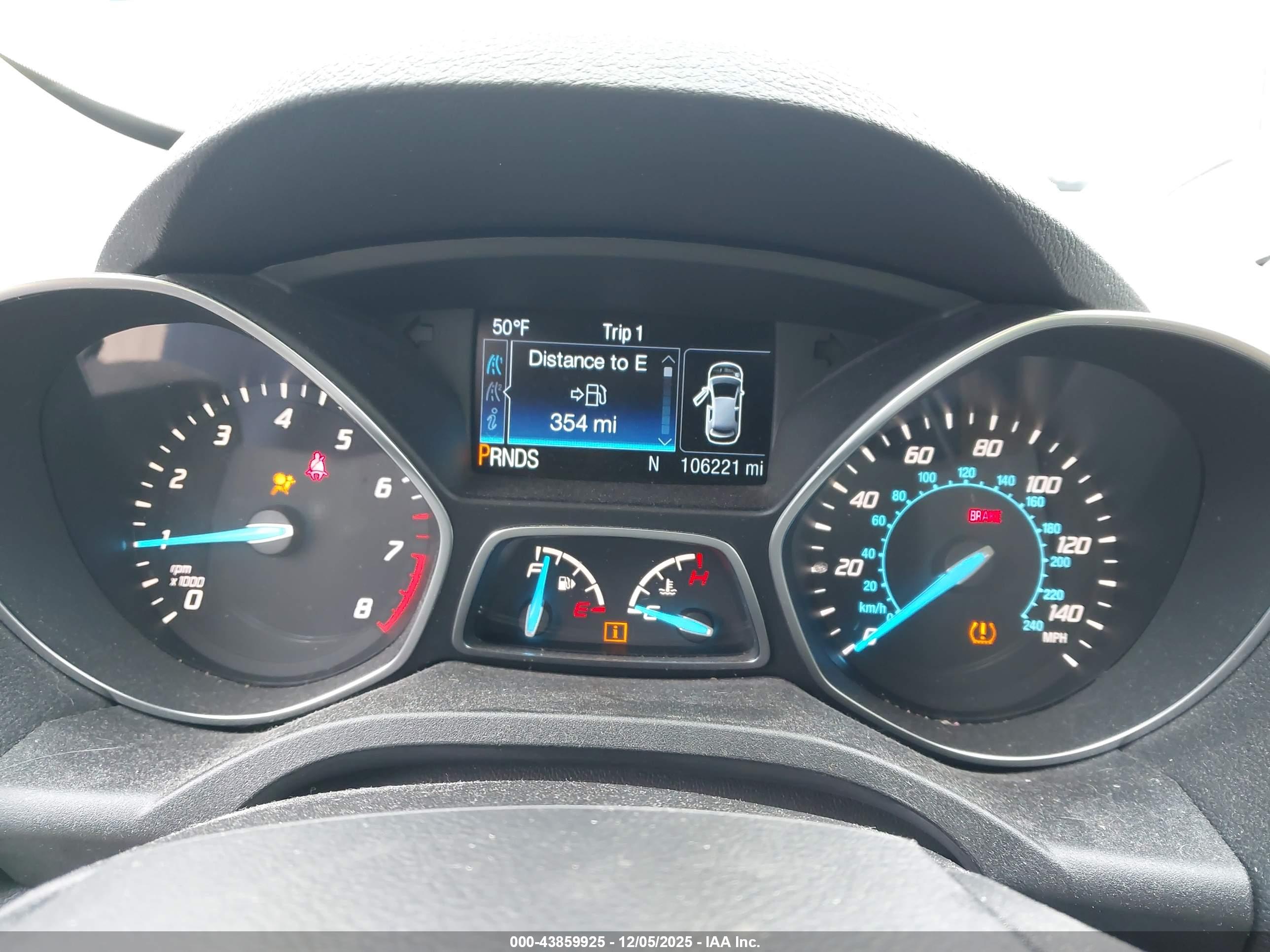 FORD ESCAPE image 7