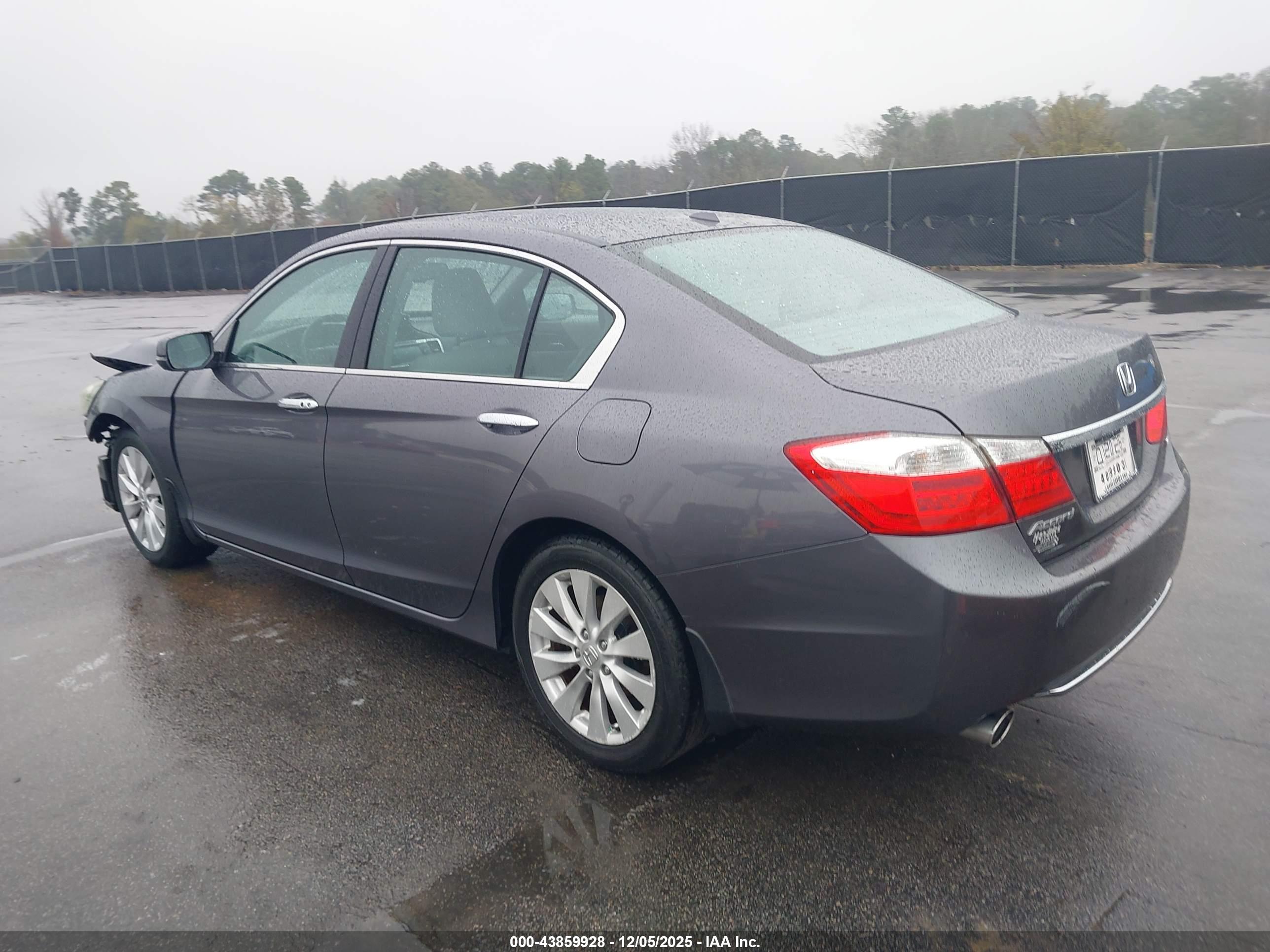 HONDA ACCORD image 3