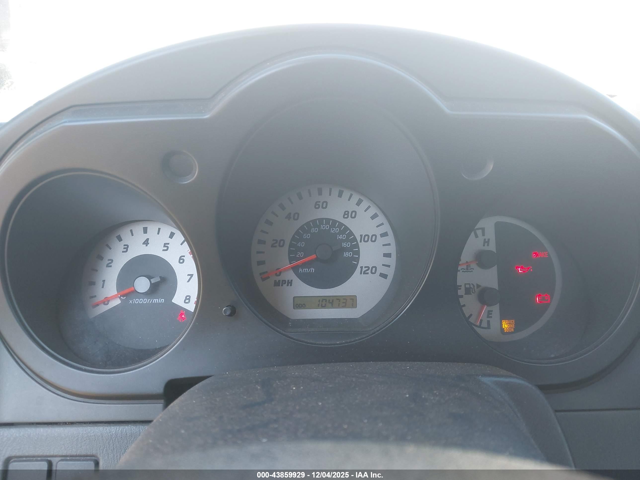 NISSAN FRONTIER image 7