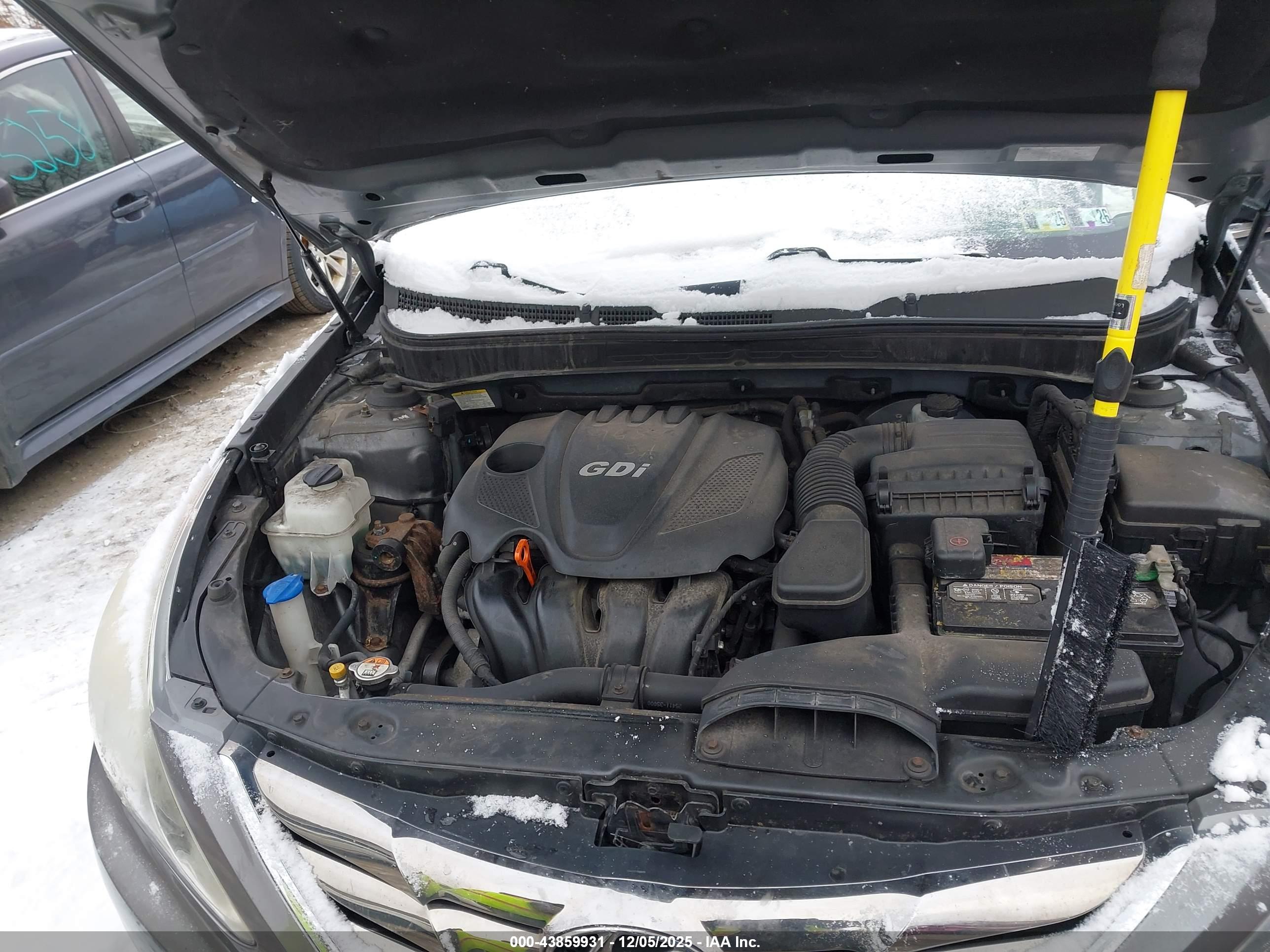 HYUNDAI SONATA image 10