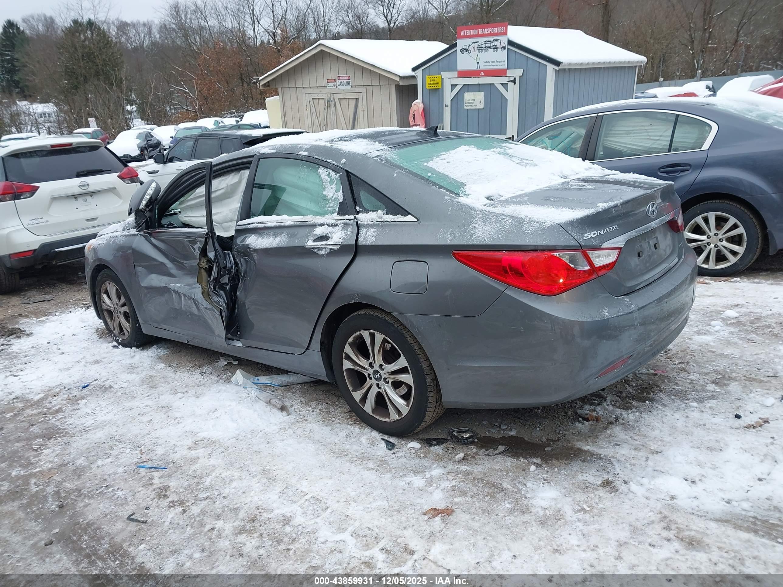 HYUNDAI SONATA image 3