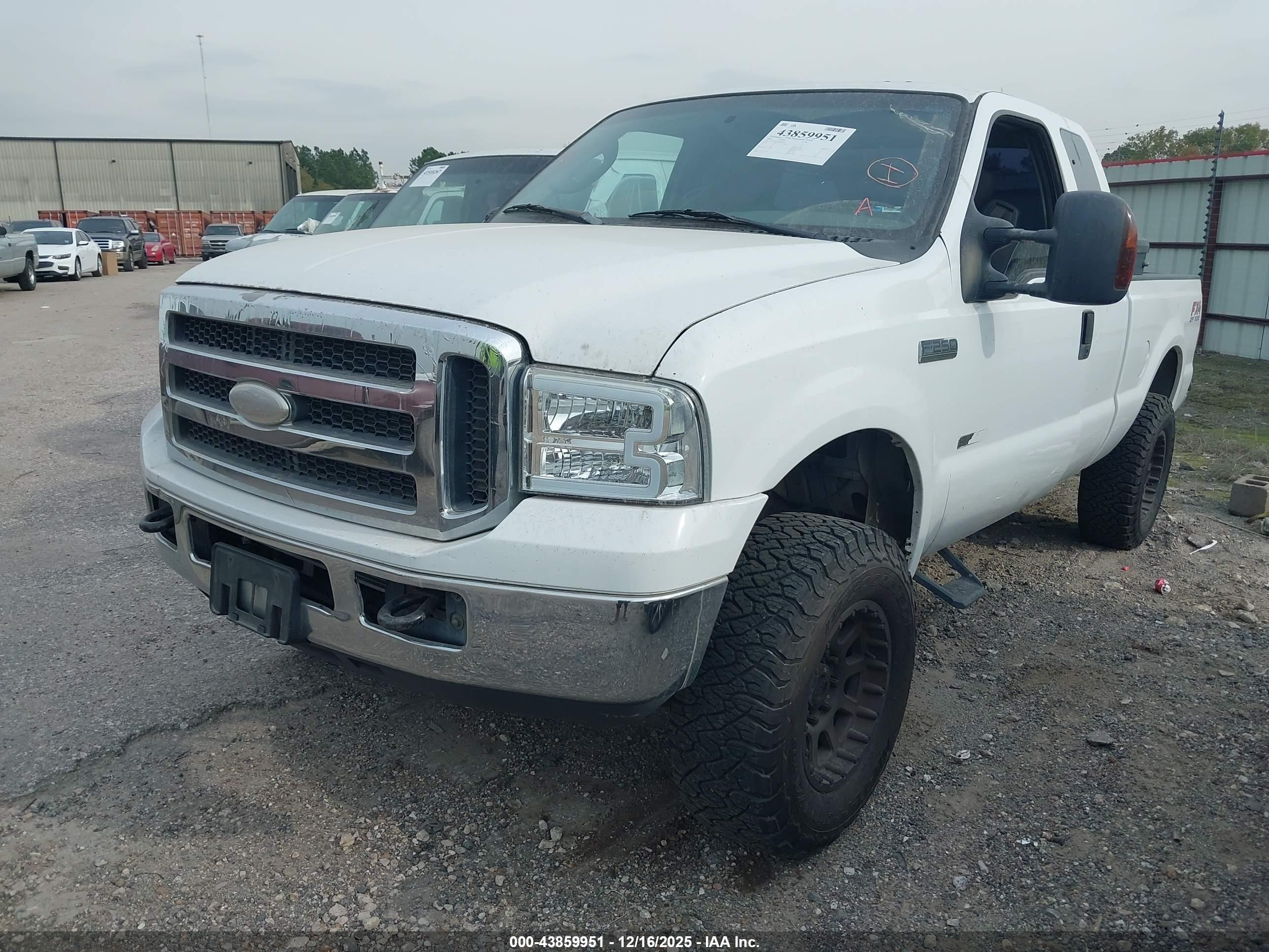 FORD F-250 image 2