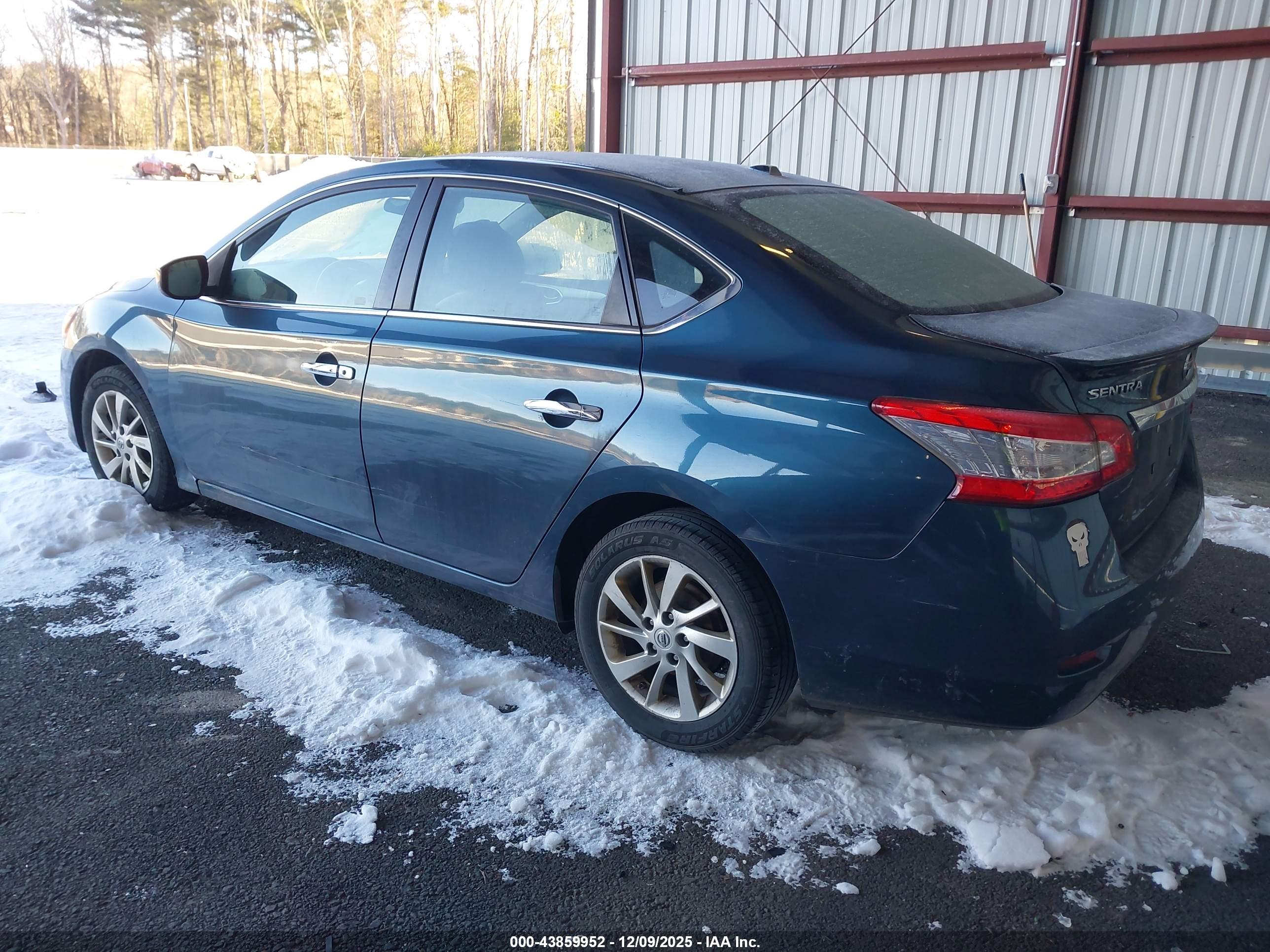 NISSAN SENTRA image 3