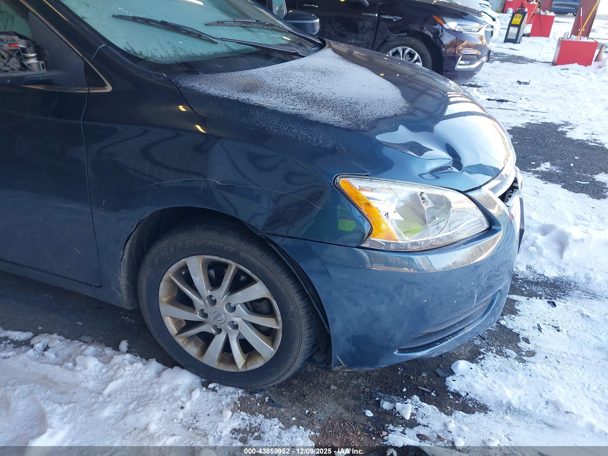 NISSAN SENTRA image 6