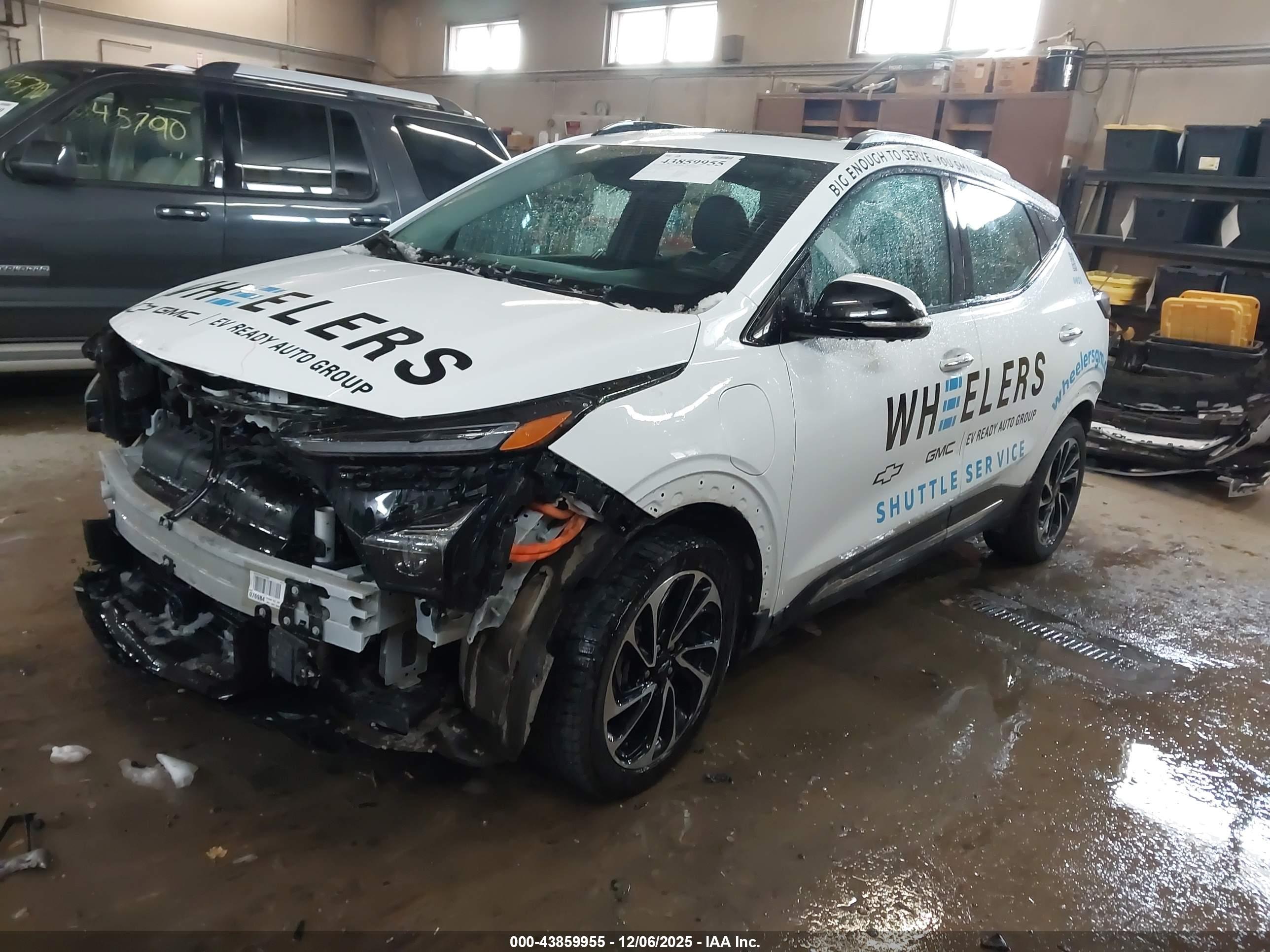 CHEVROLET BOLT image 2