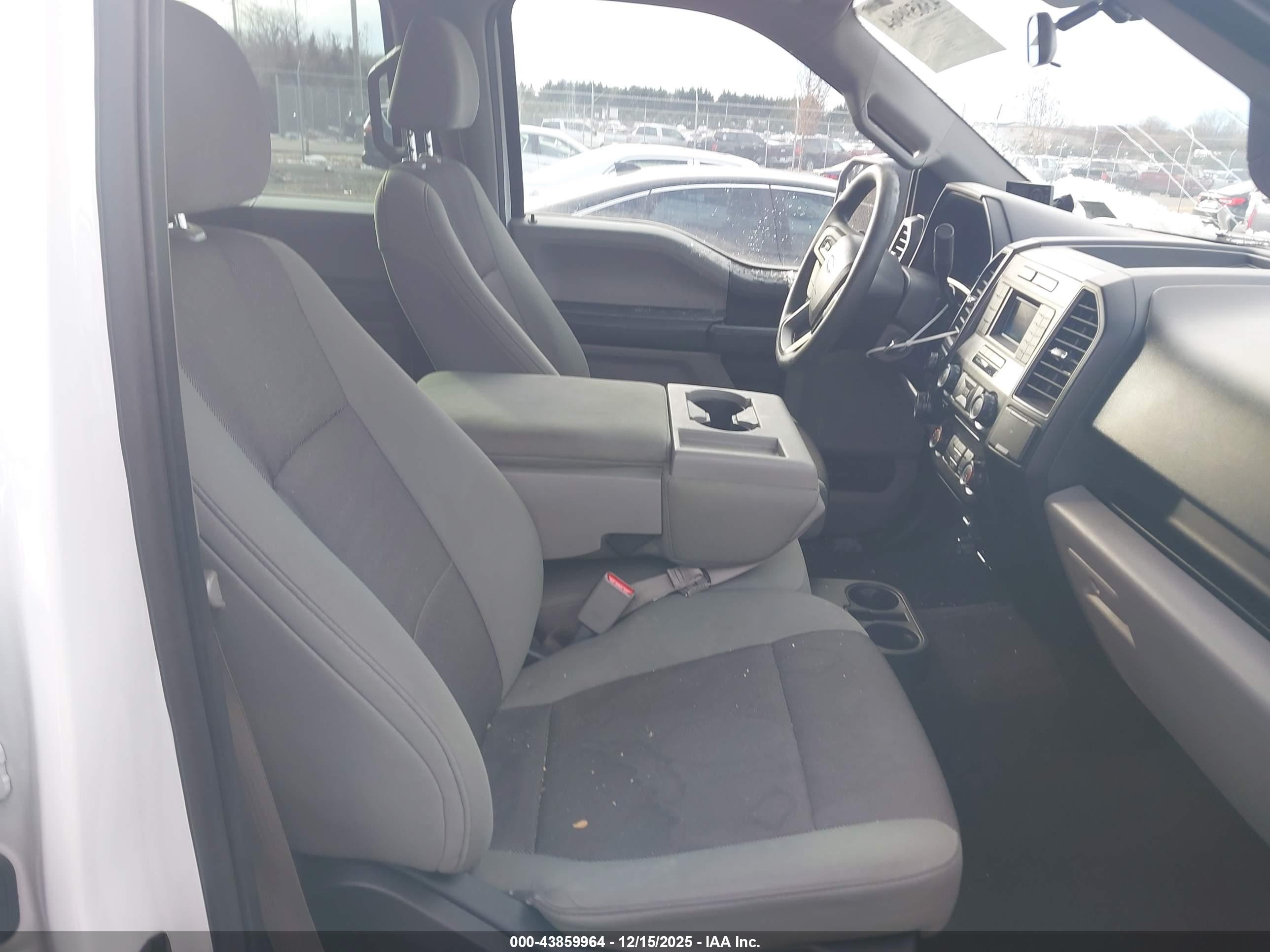 FORD F-150 image 5