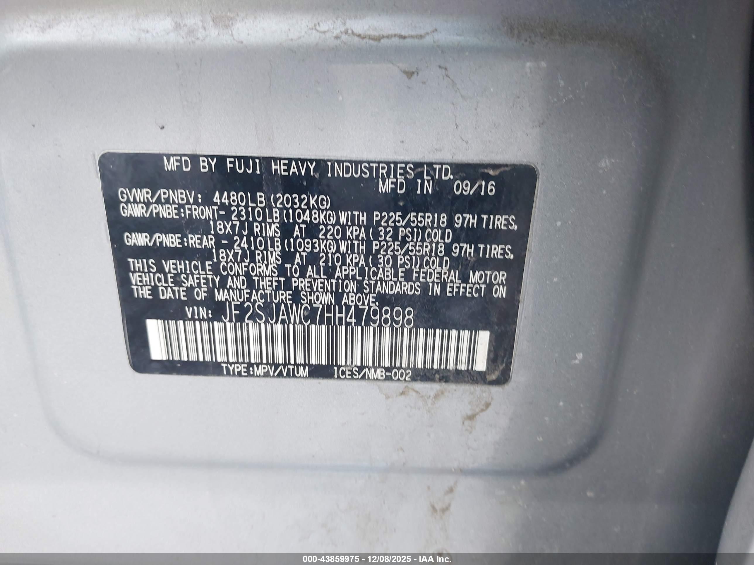 SUBARU FORESTER image 9