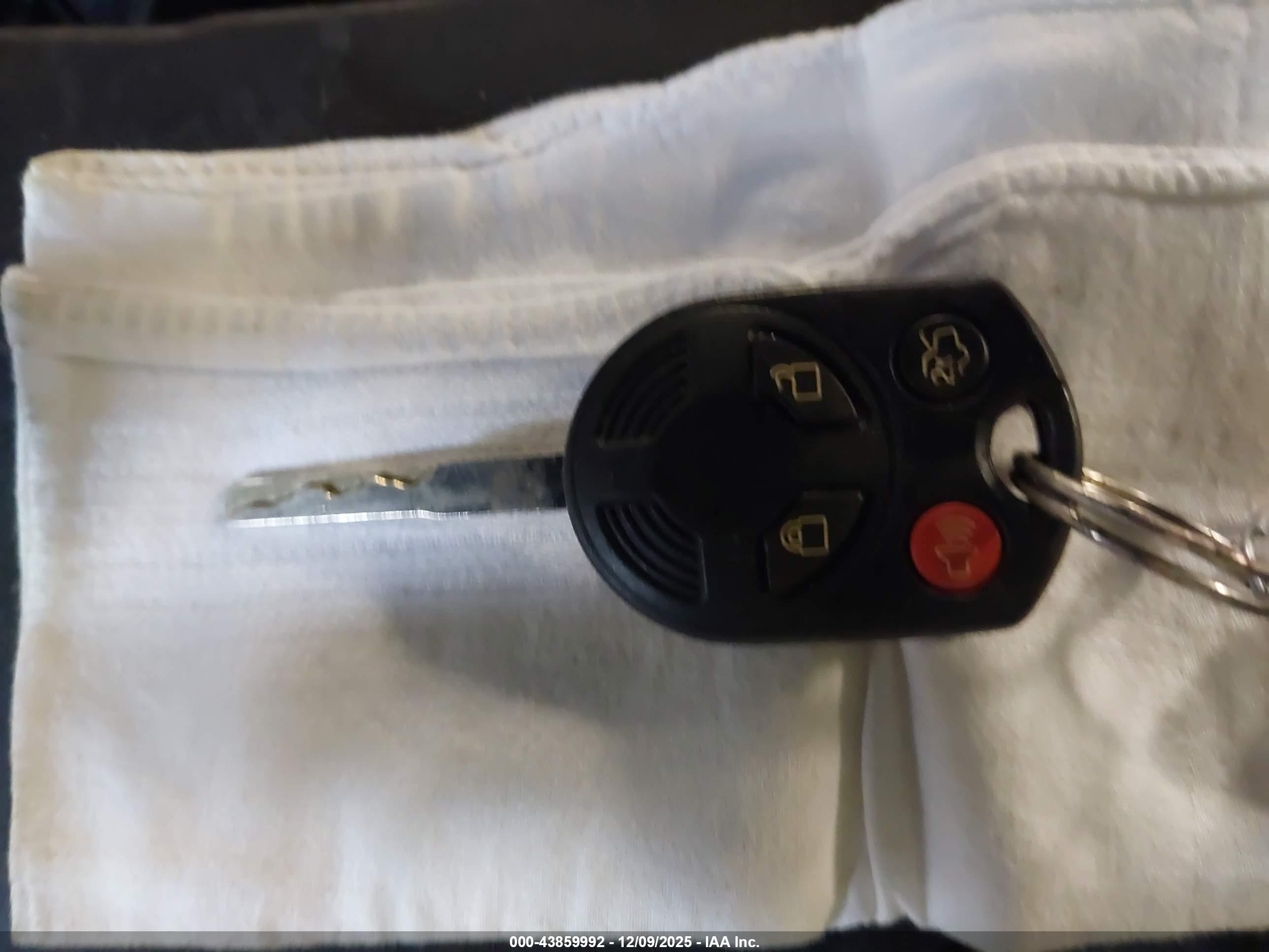 FORD FOCUS image 11