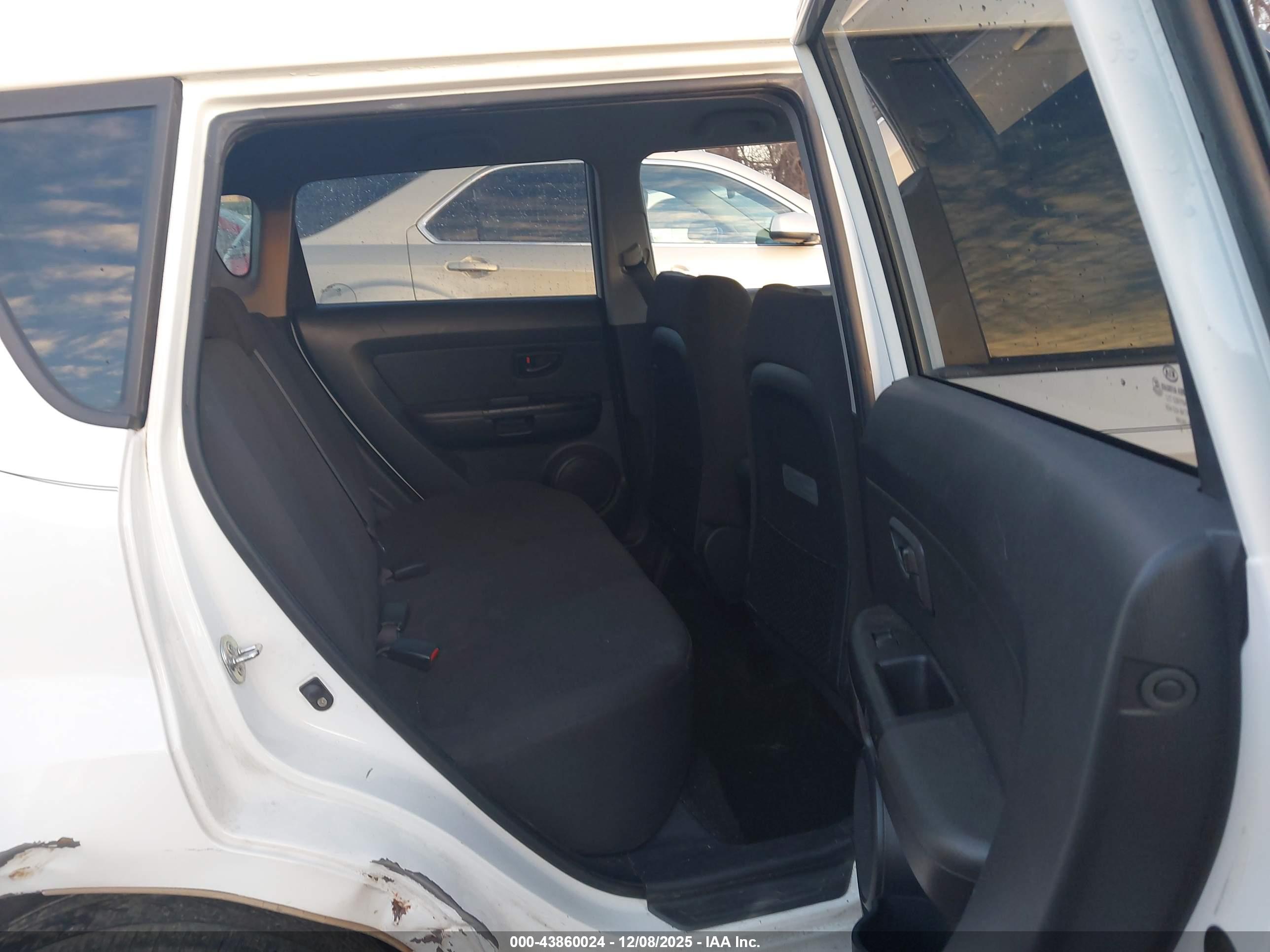 KIA SOUL image 8