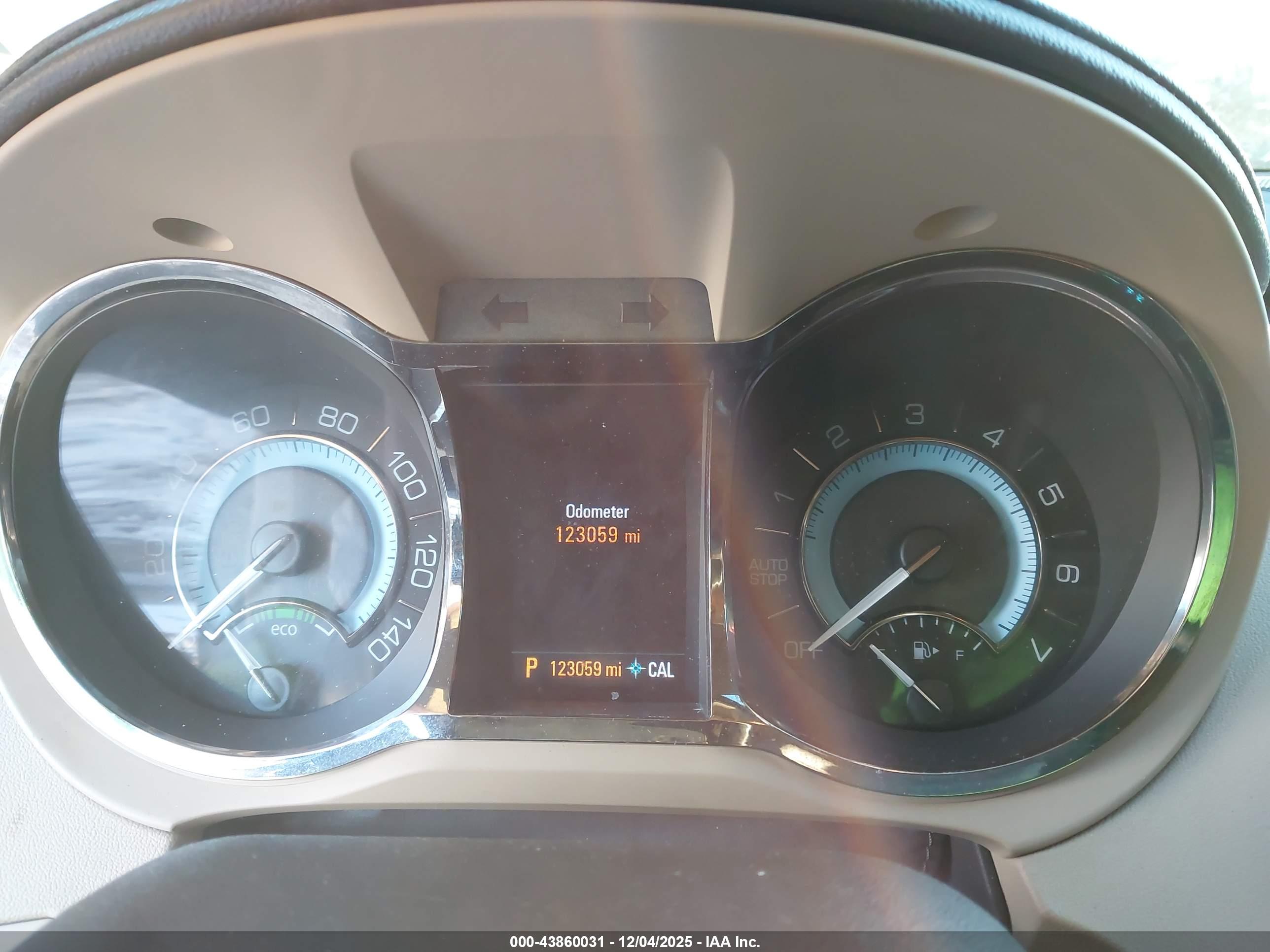 BUICK LACROSSE image 7
