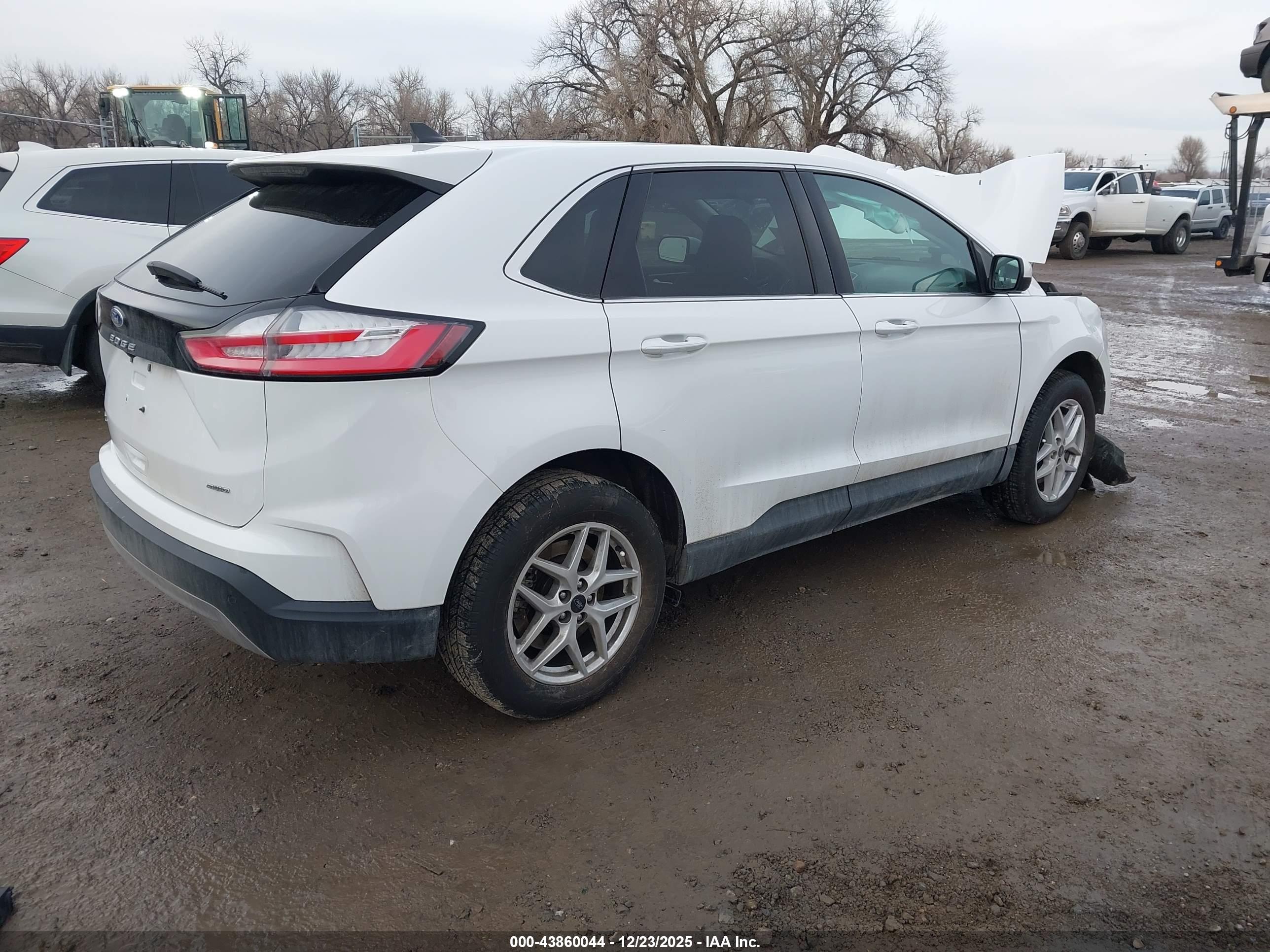 FORD EDGE image 4