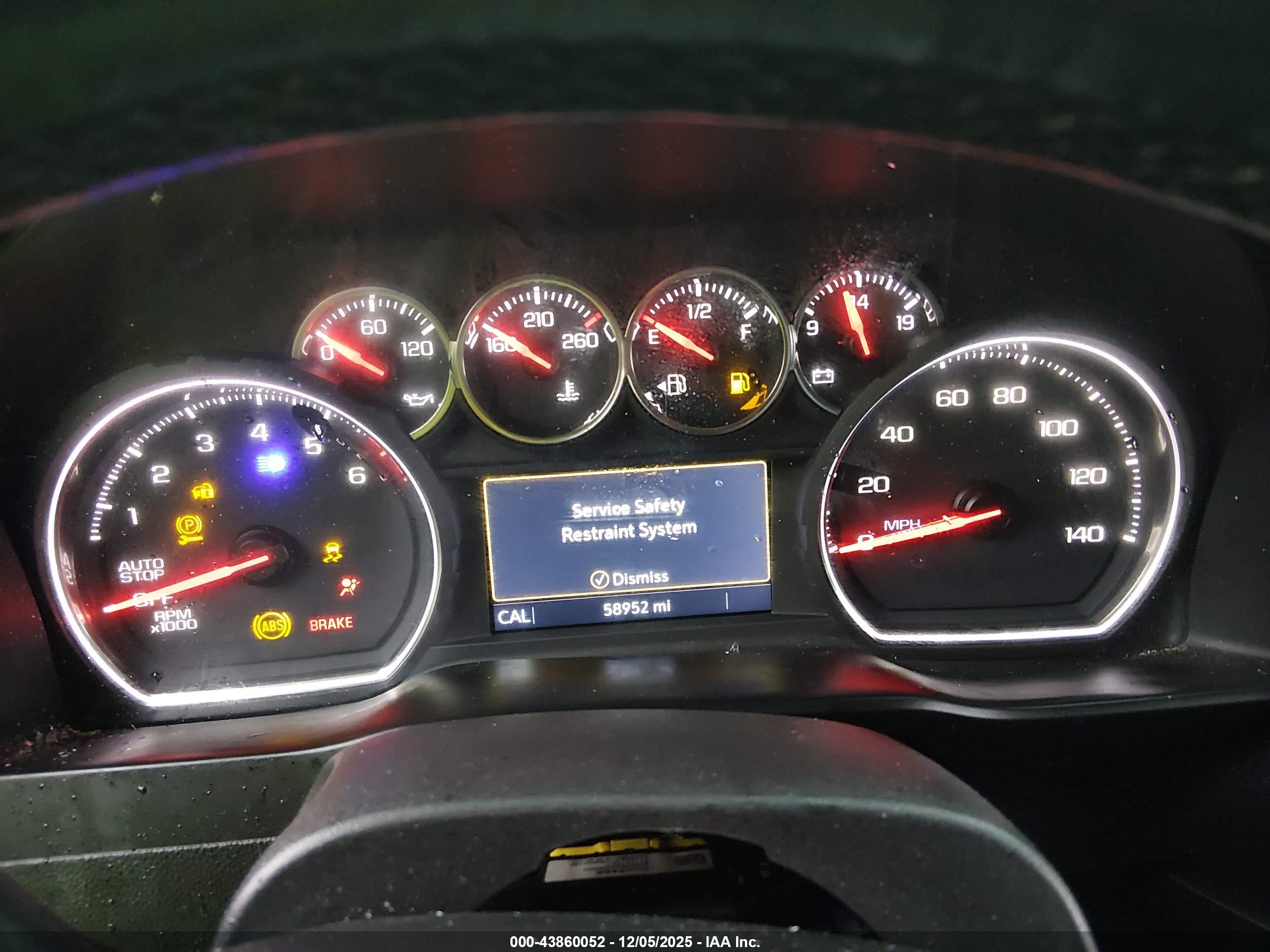 CHEVROLET SILVERADO image 7