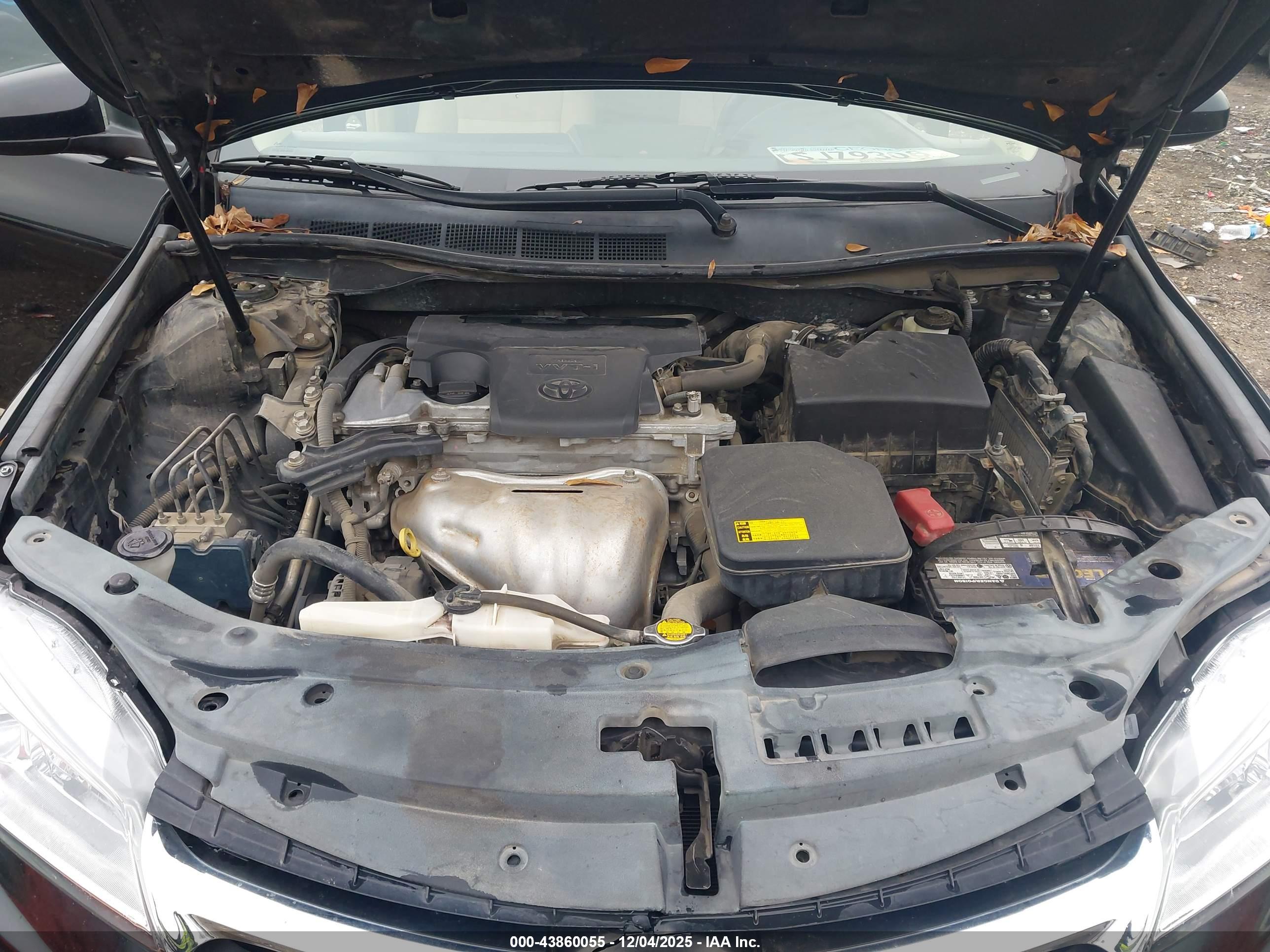 TOYOTA CAMRY image 10