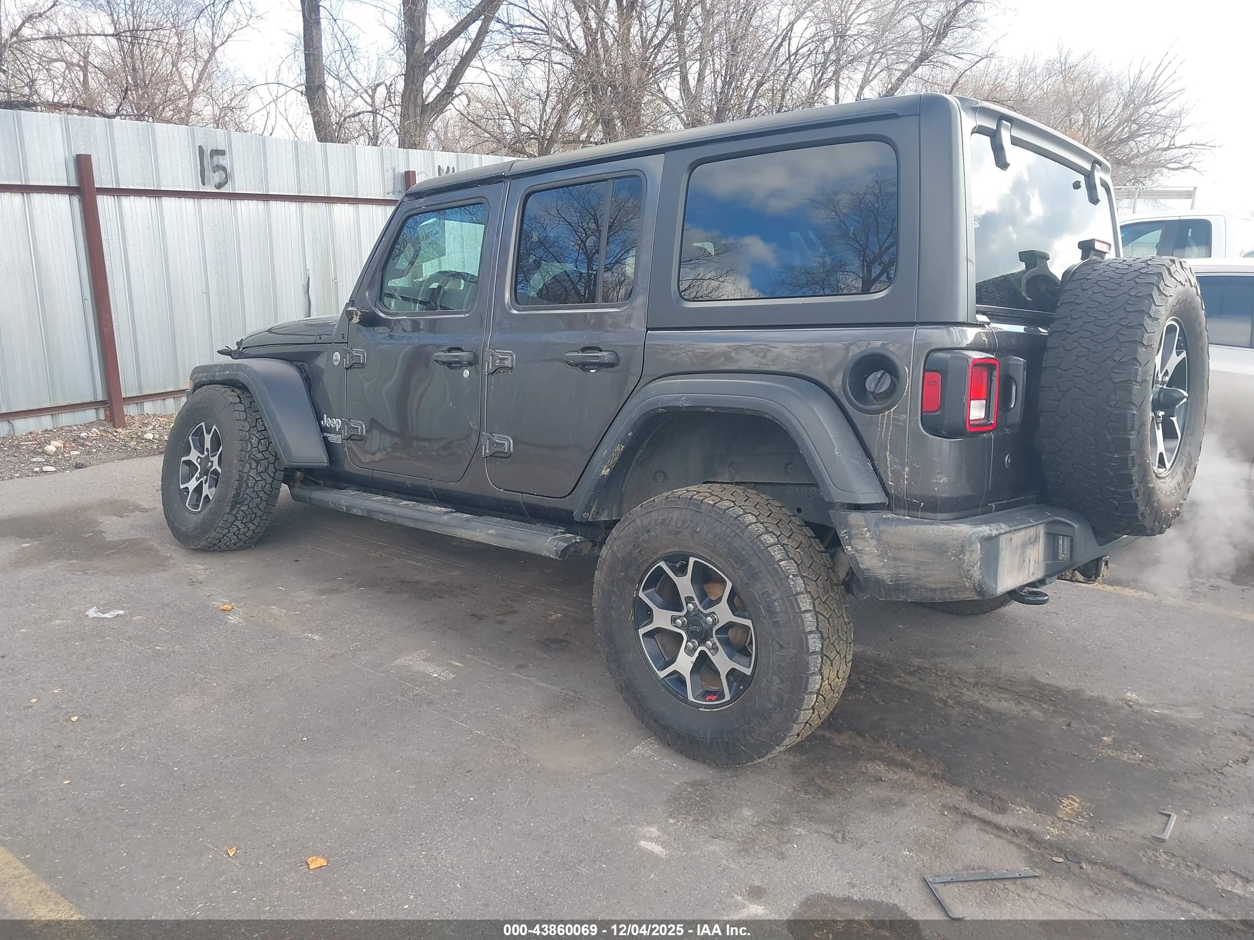 JEEP WRANGLER image 3