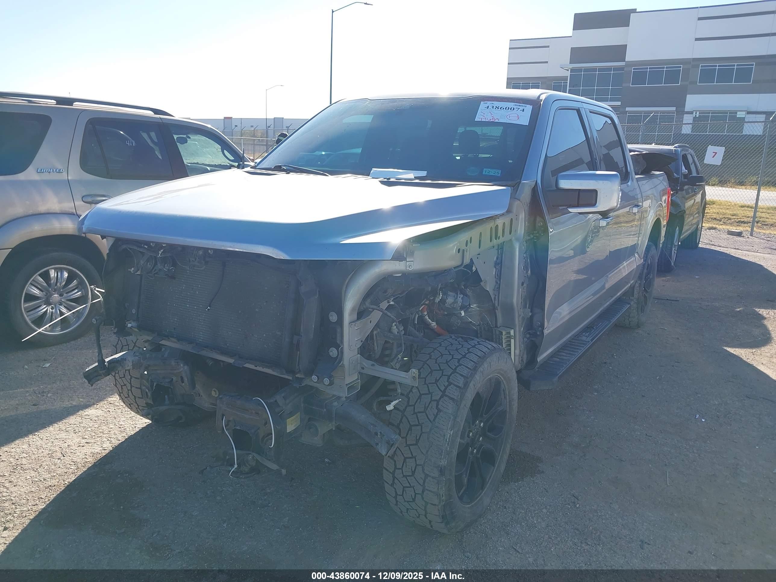 FORD F-150 image 2
