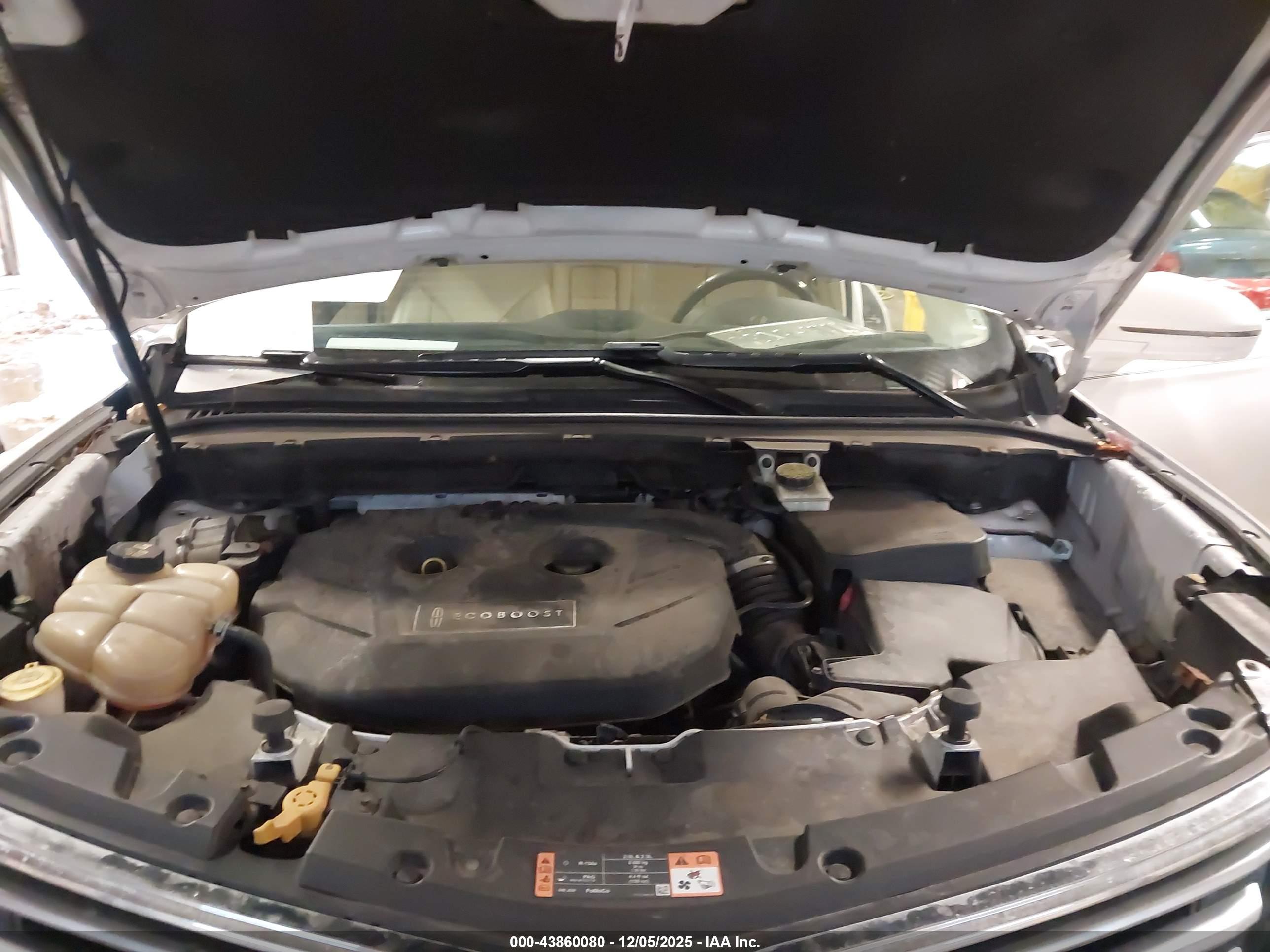 LINCOLN MKC image 10