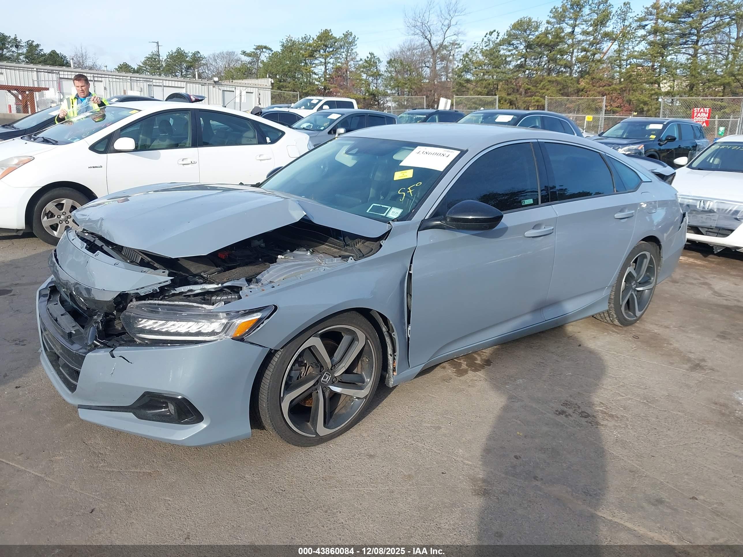 HONDA ACCORD image 2