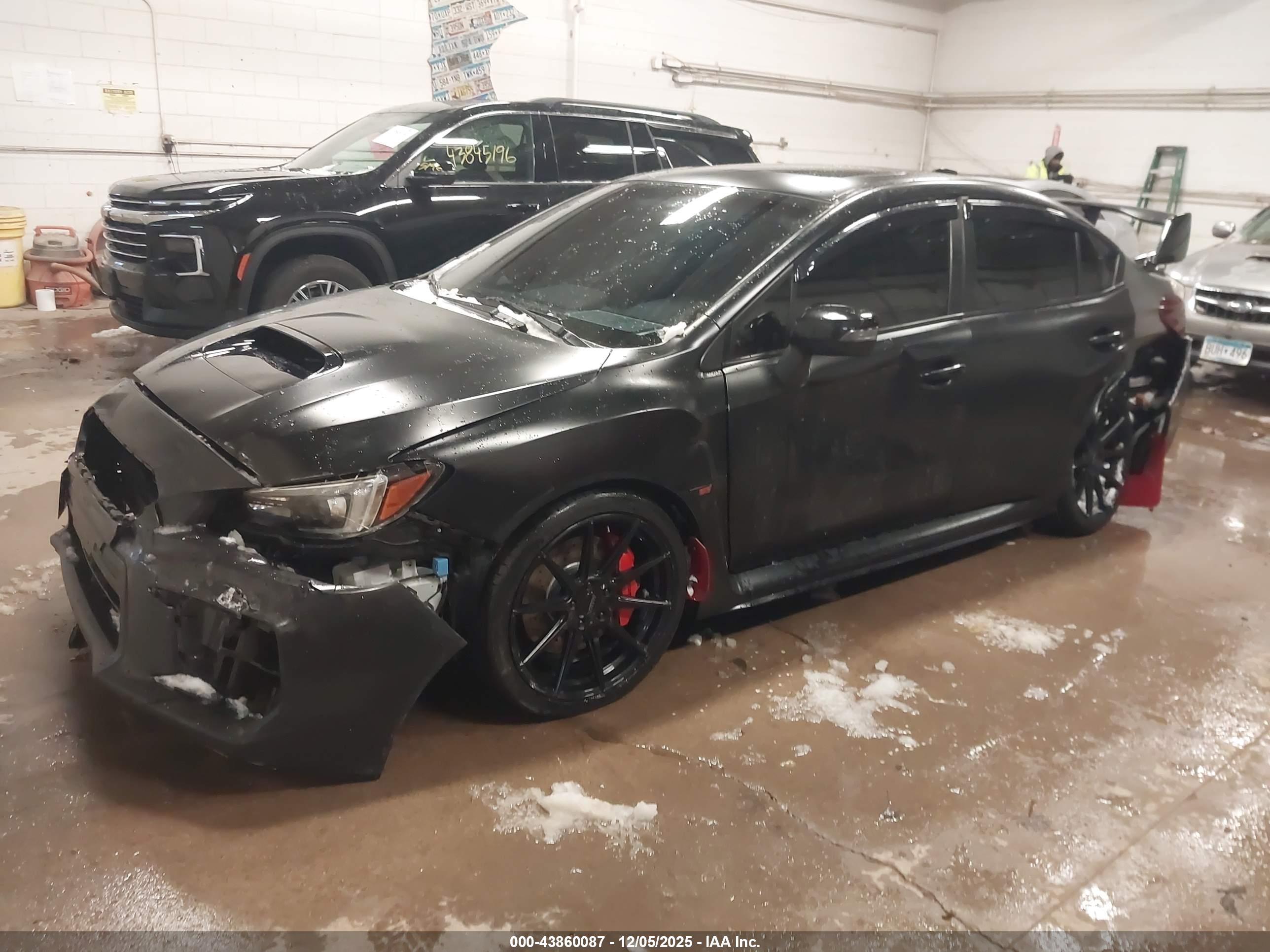 SUBARU WRX image 2