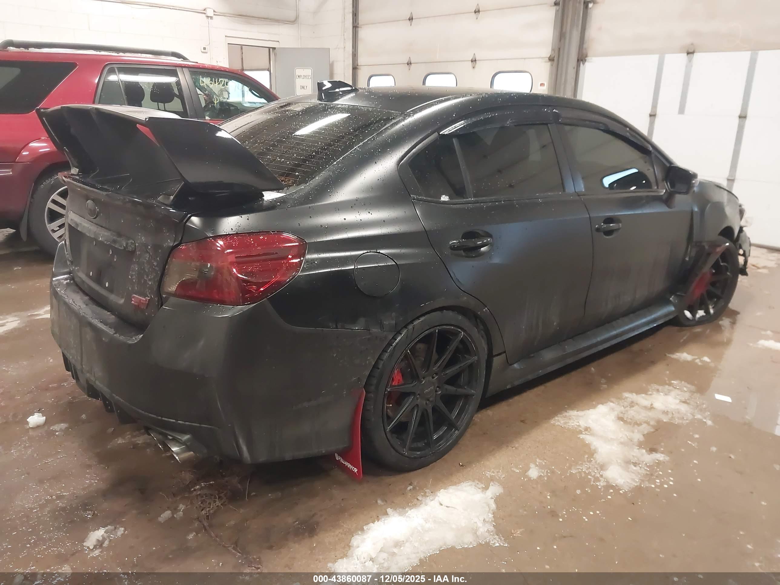 SUBARU WRX image 4
