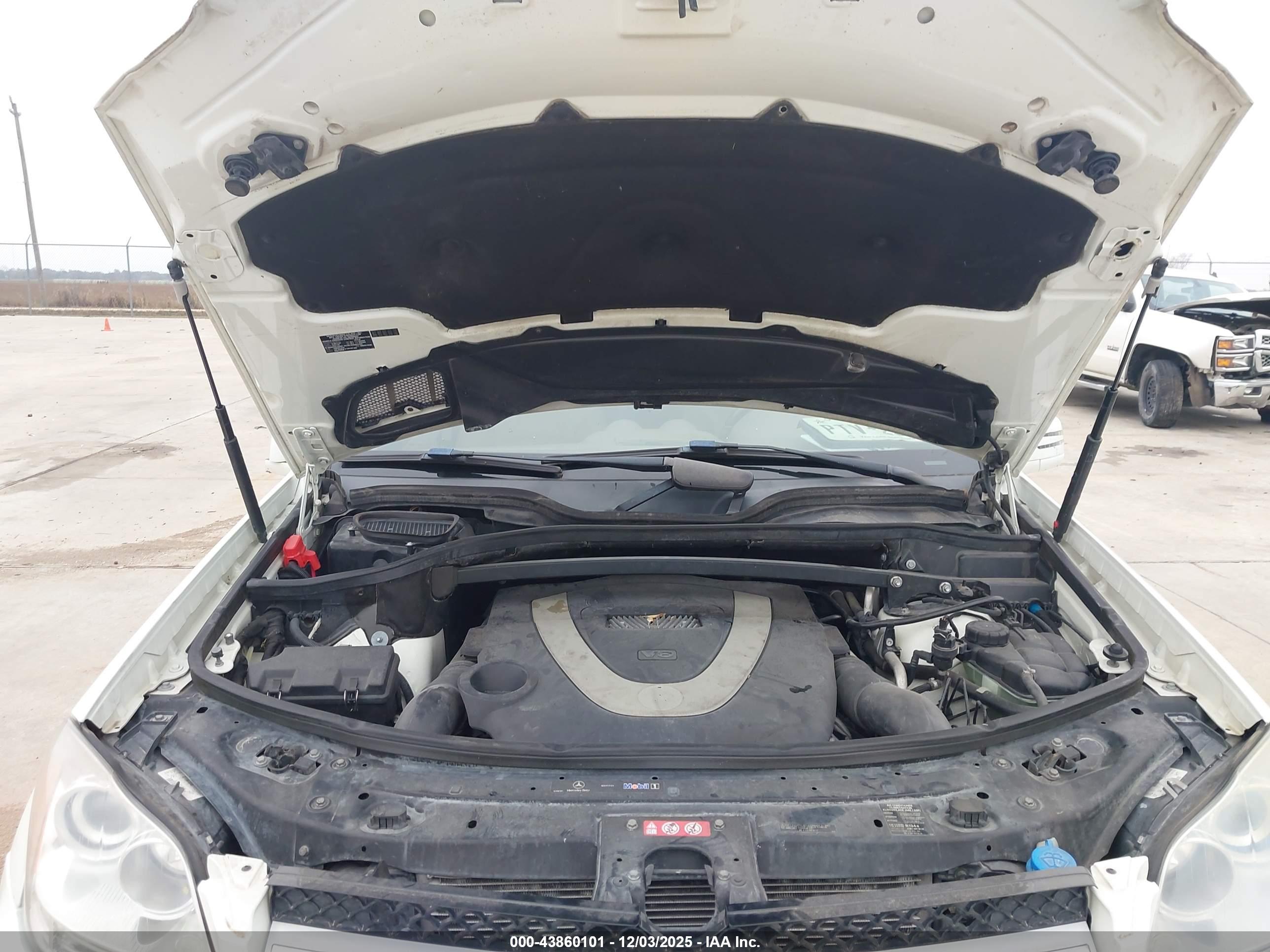 MERCEDES-BENZ GL image 10