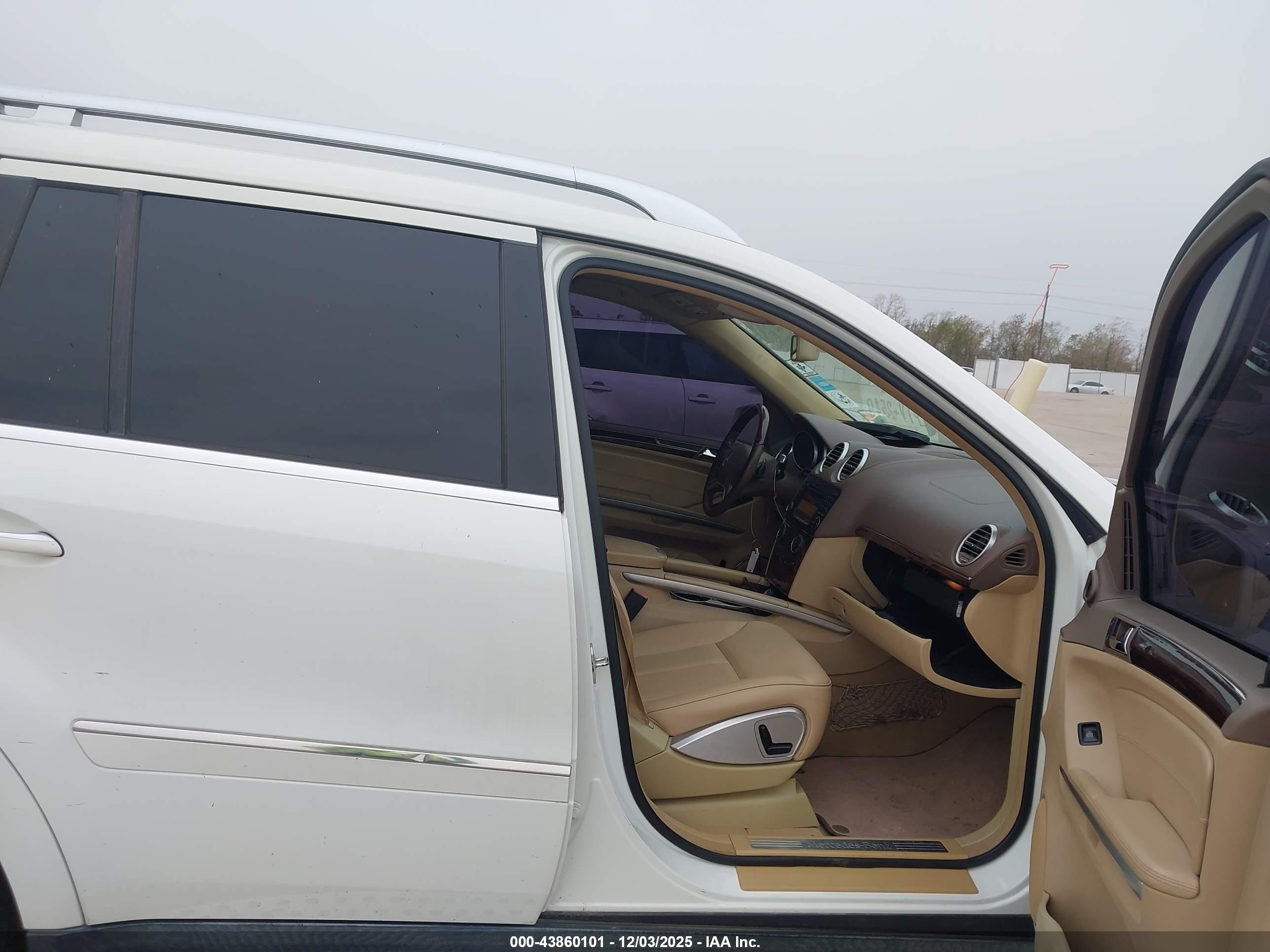 MERCEDES-BENZ GL image 5