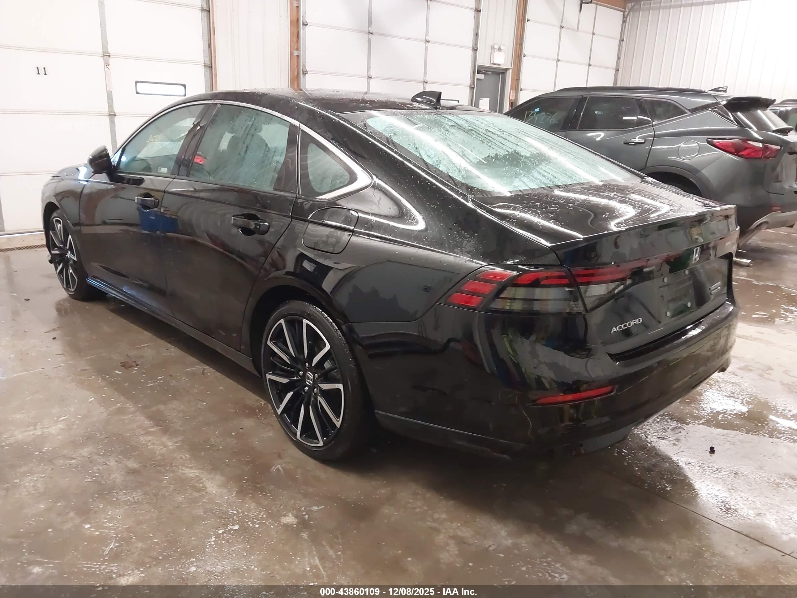 HONDA ACCORD image 3