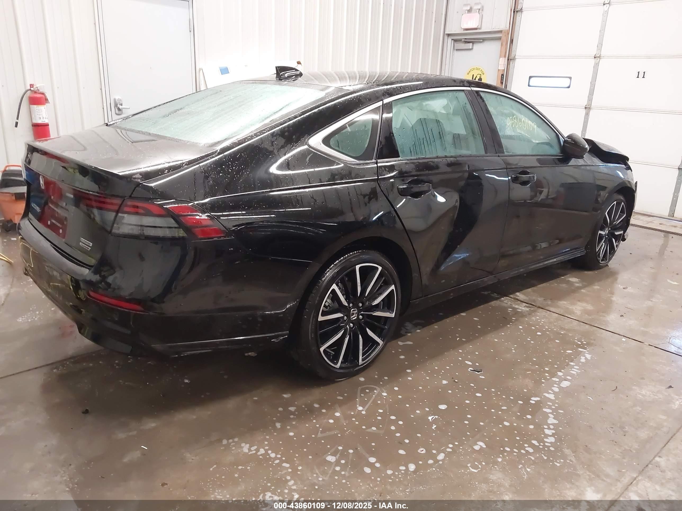 HONDA ACCORD image 4