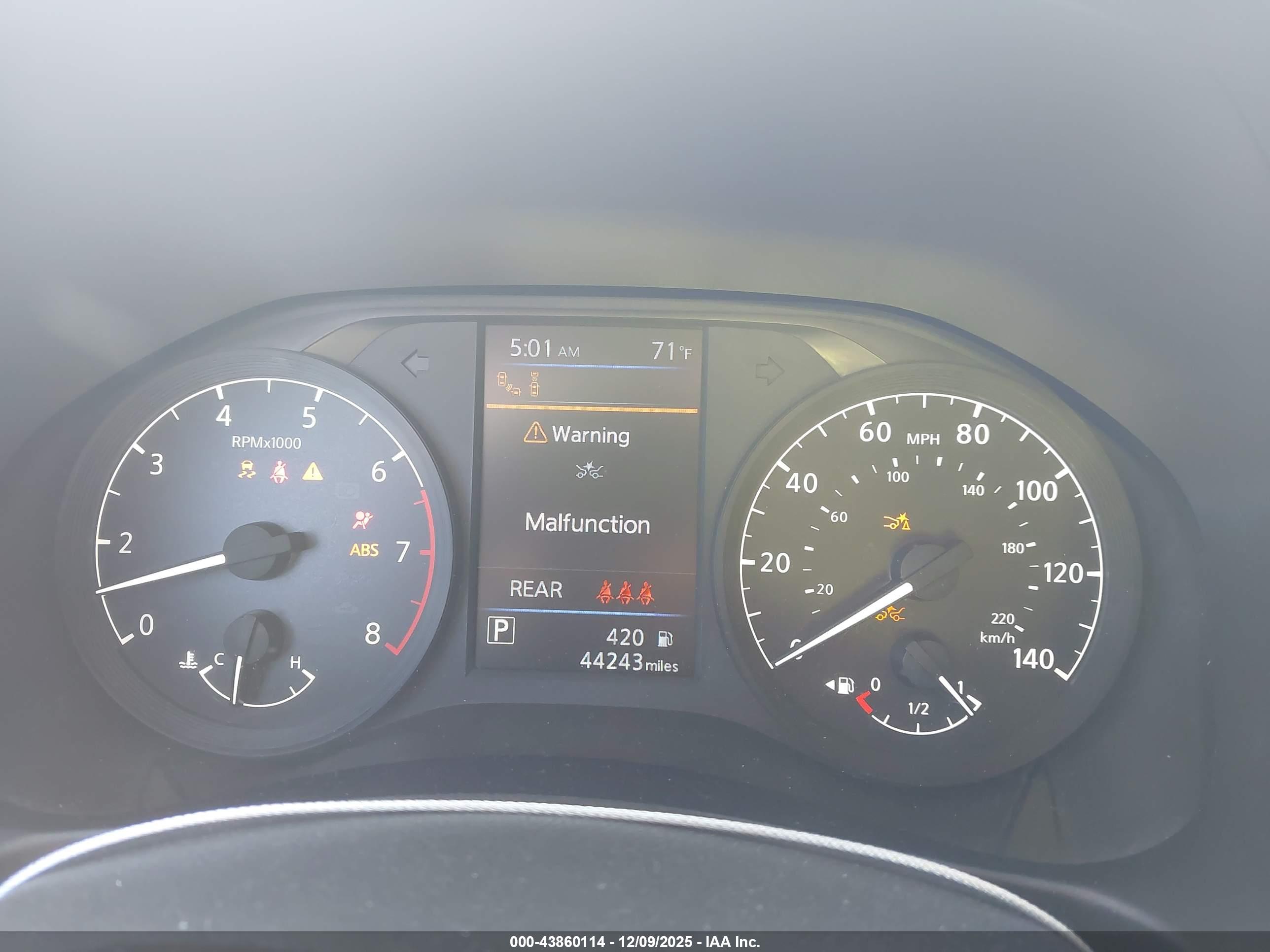 NISSAN ALTIMA image 7