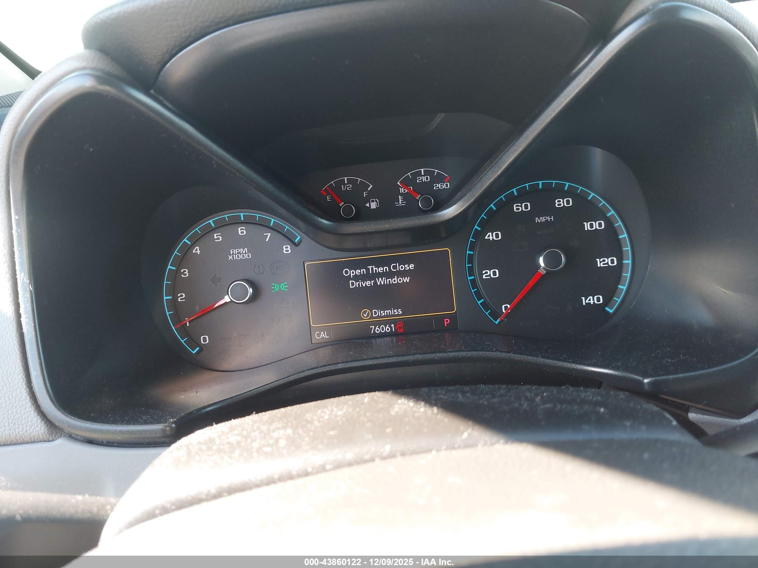 CHEVROLET COLORADO image 7