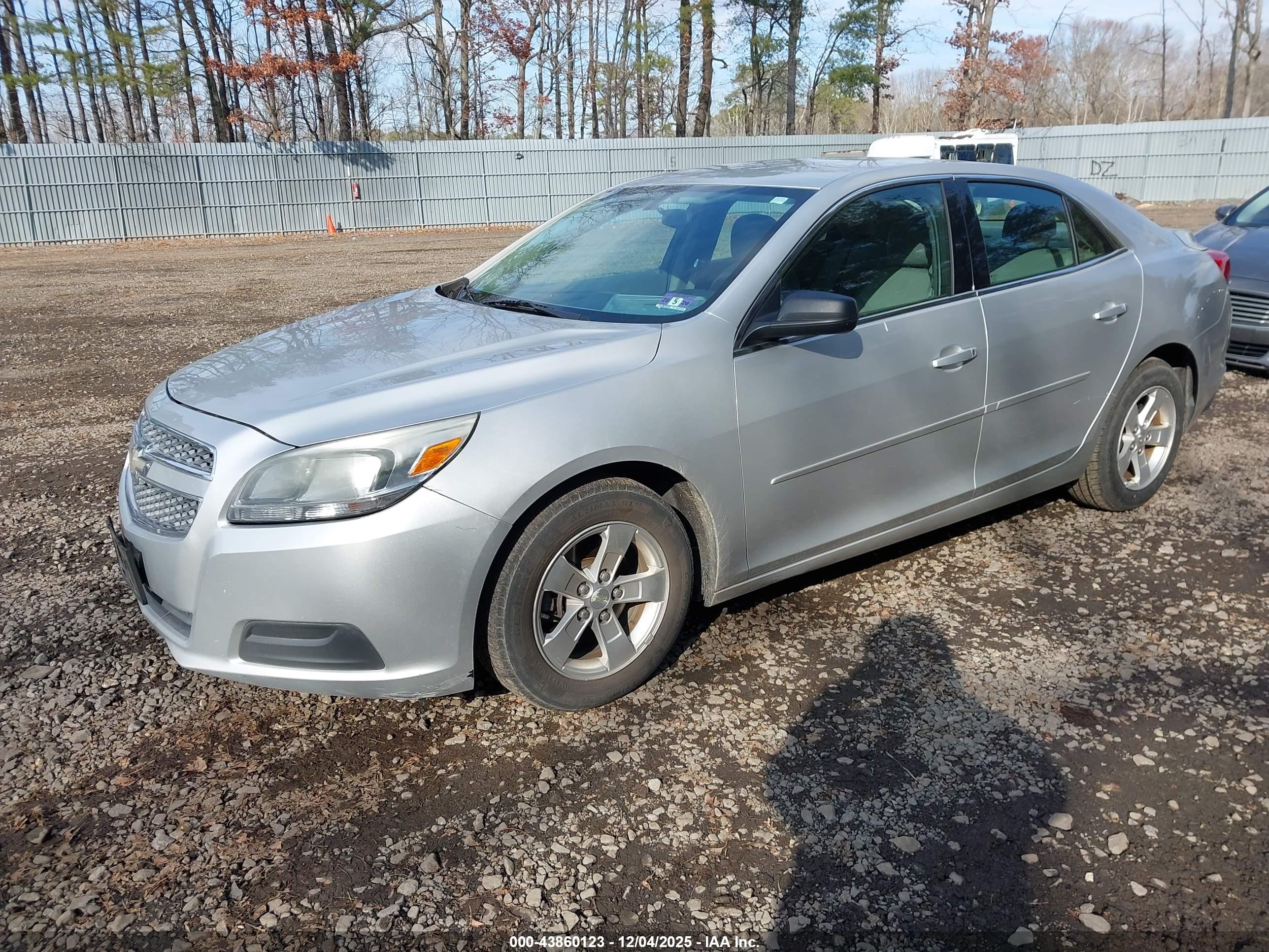 CHEVROLET MALIBU image 2