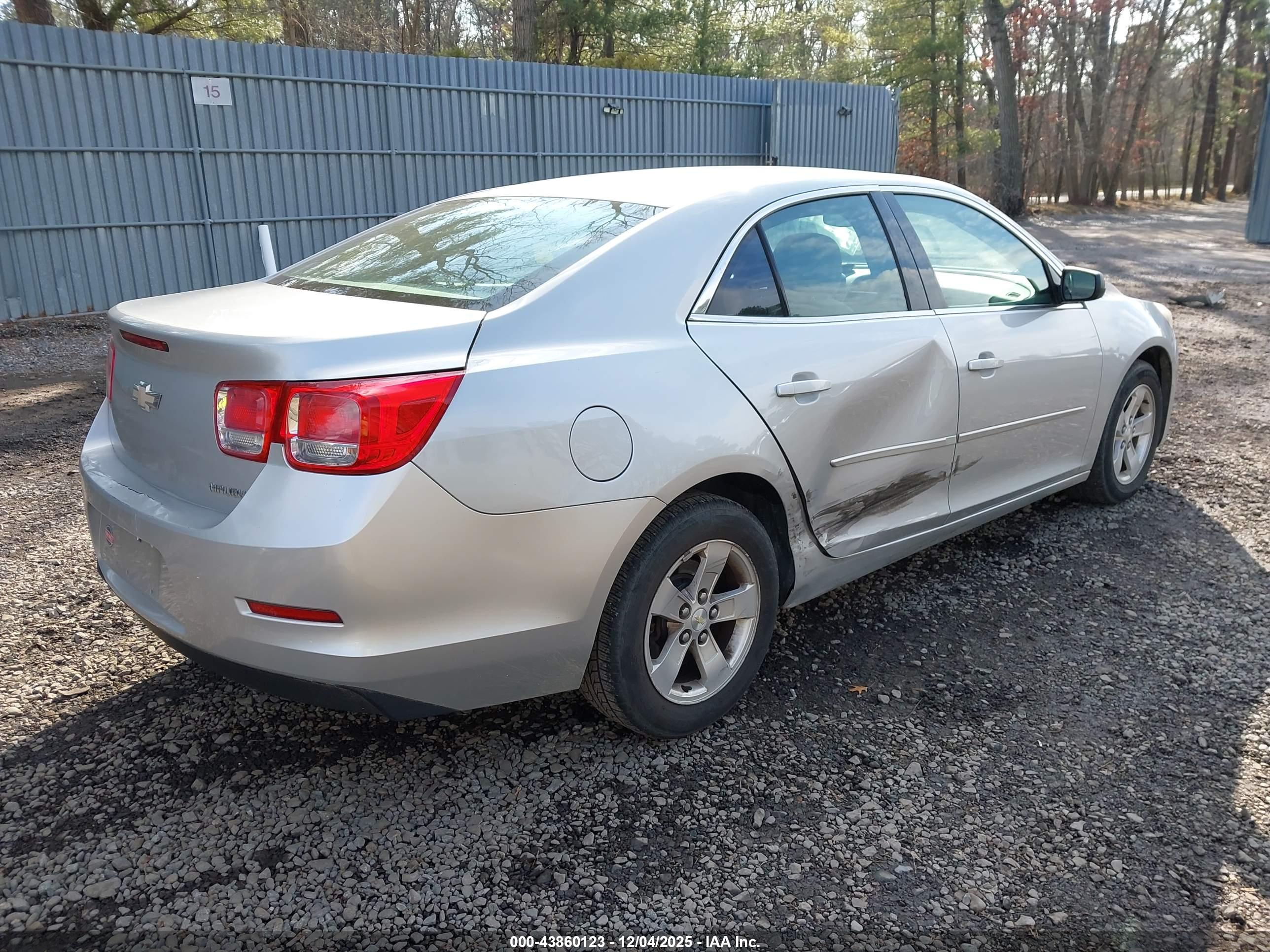 CHEVROLET MALIBU image 4