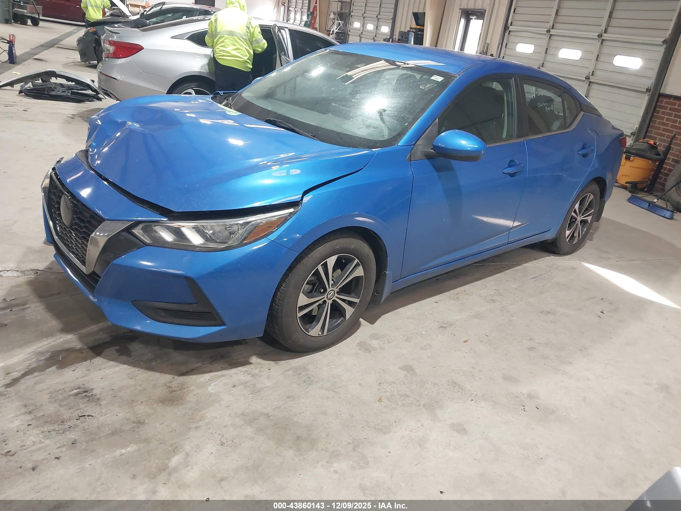 NISSAN SENTRA image 2