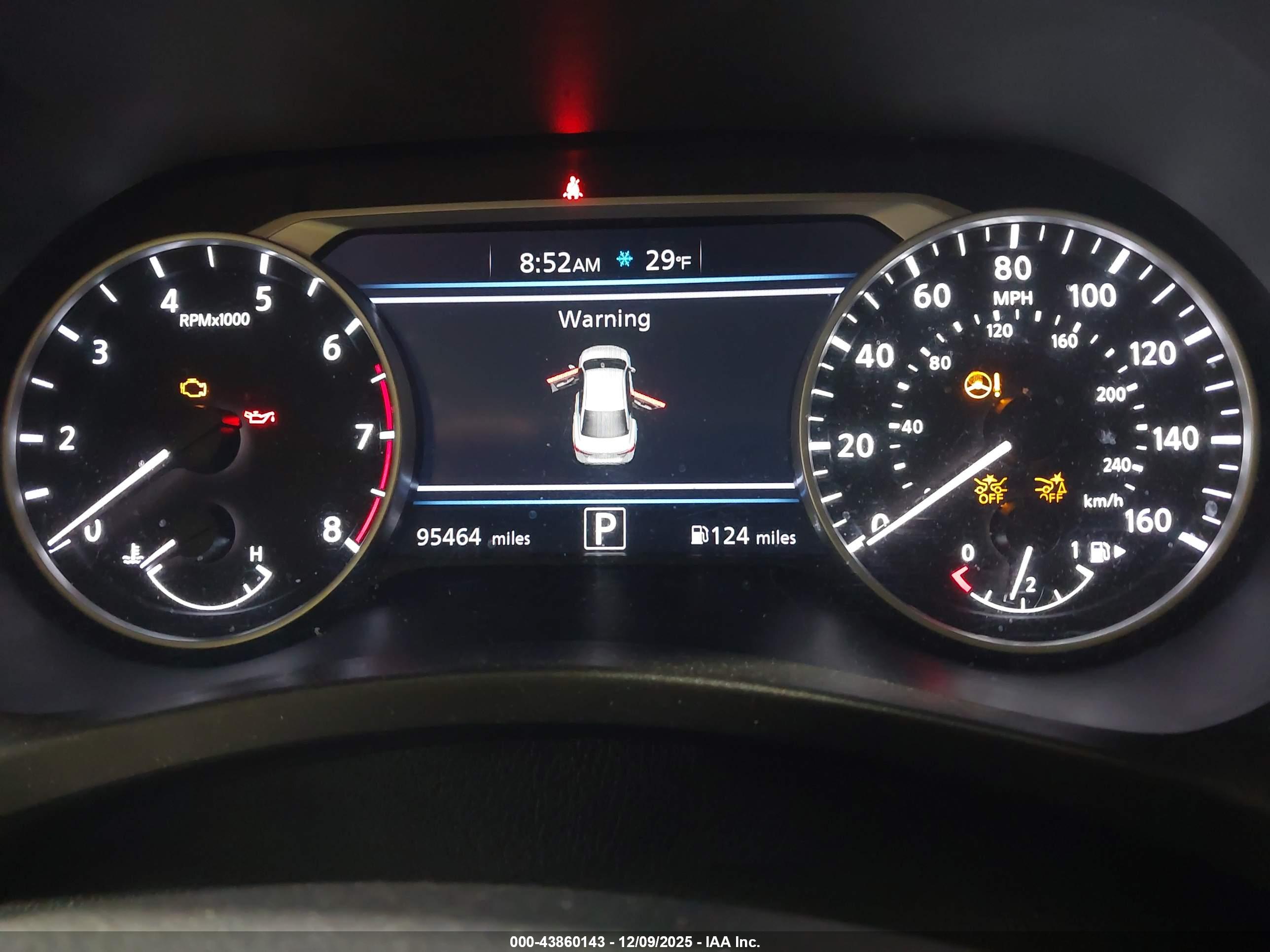 NISSAN SENTRA image 7