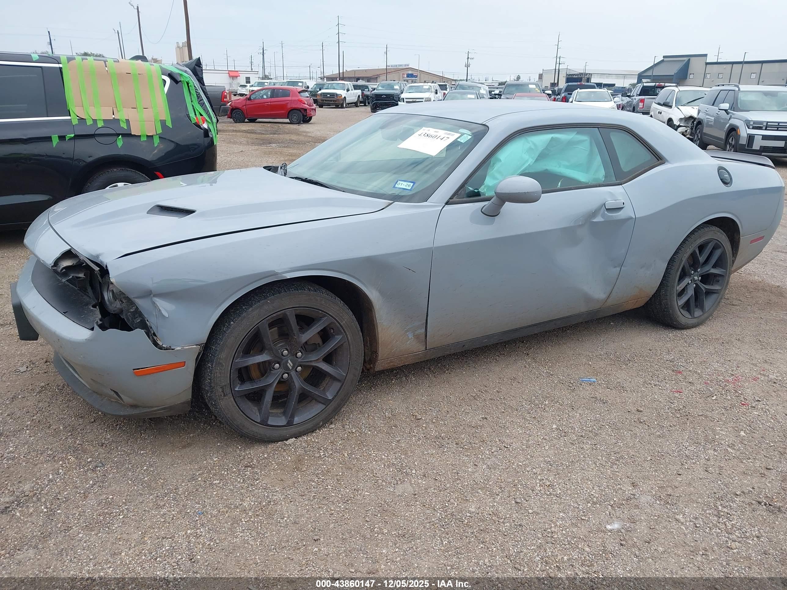 DODGE CHALLENGER image 2