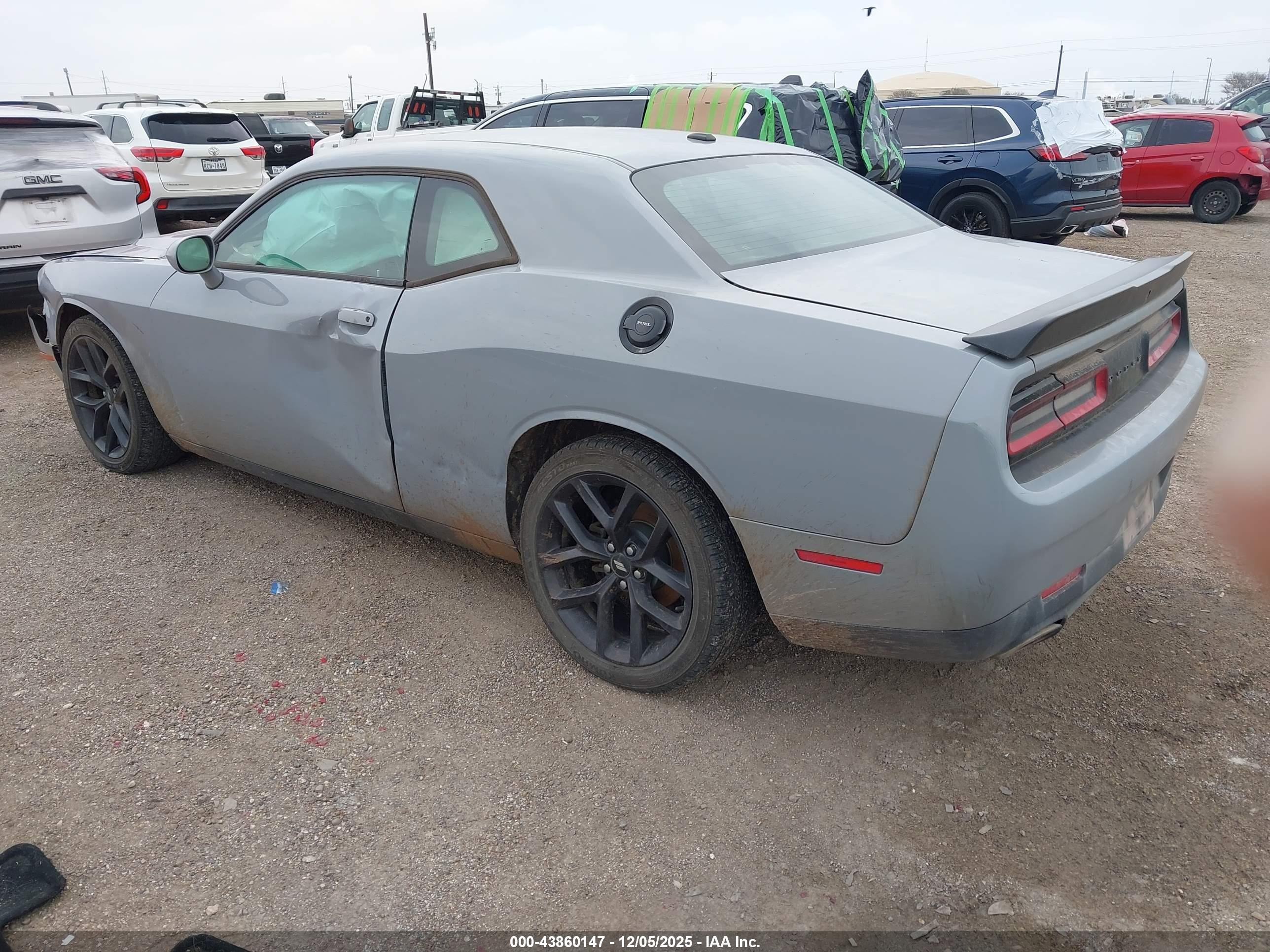 DODGE CHALLENGER image 3