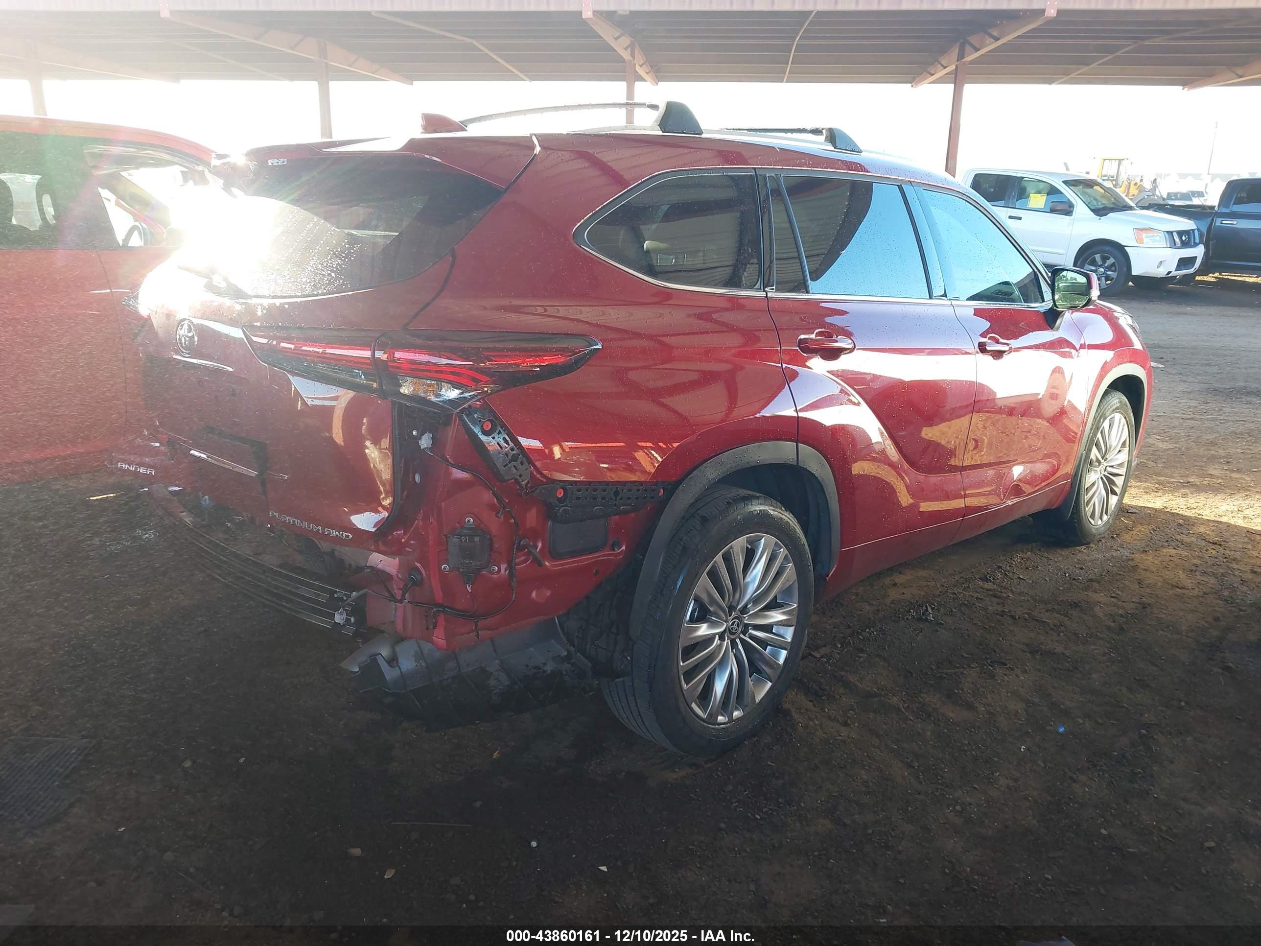 TOYOTA HIGHLANDER image 4