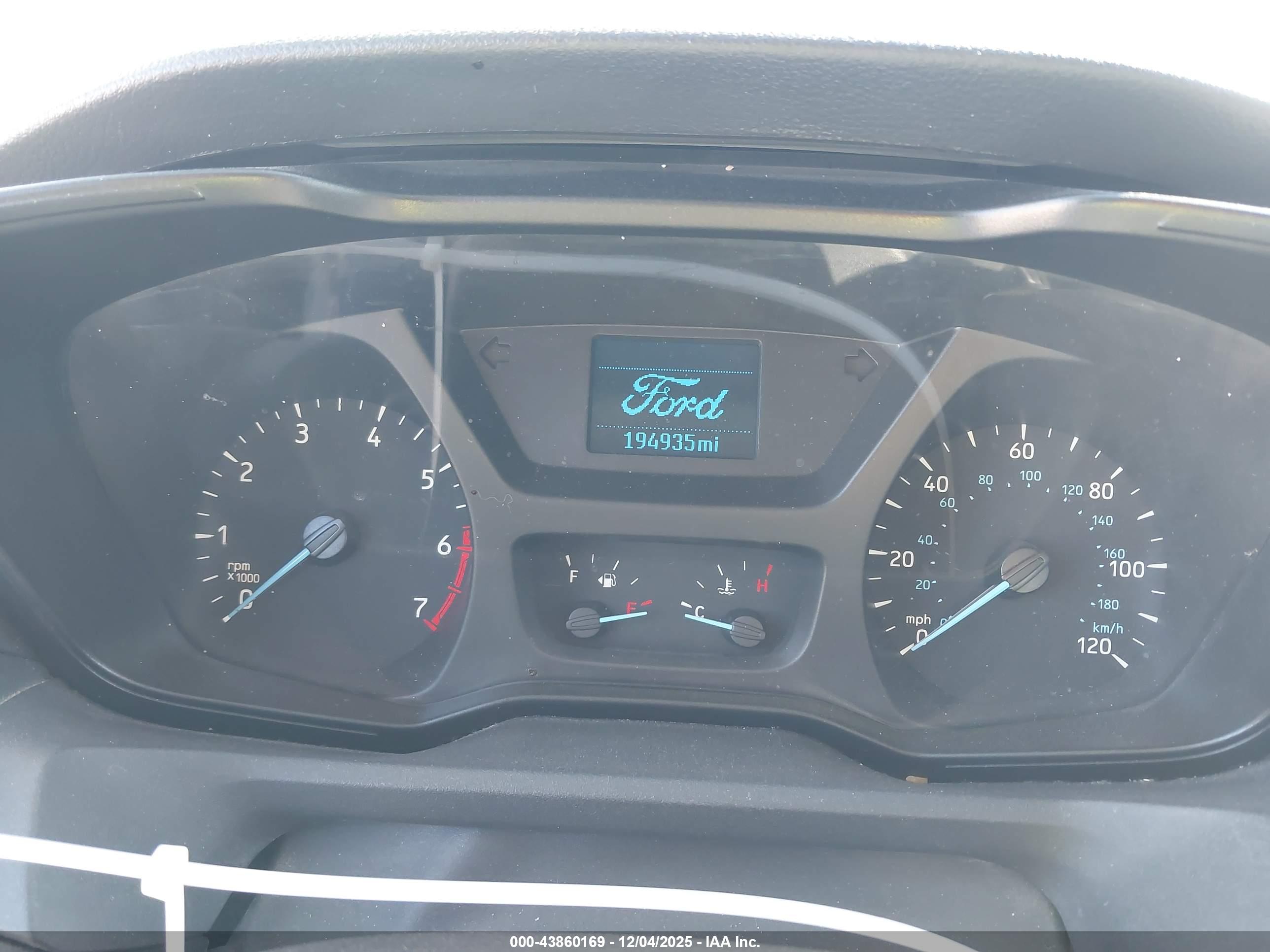 FORD TRANSIT-350 image 7